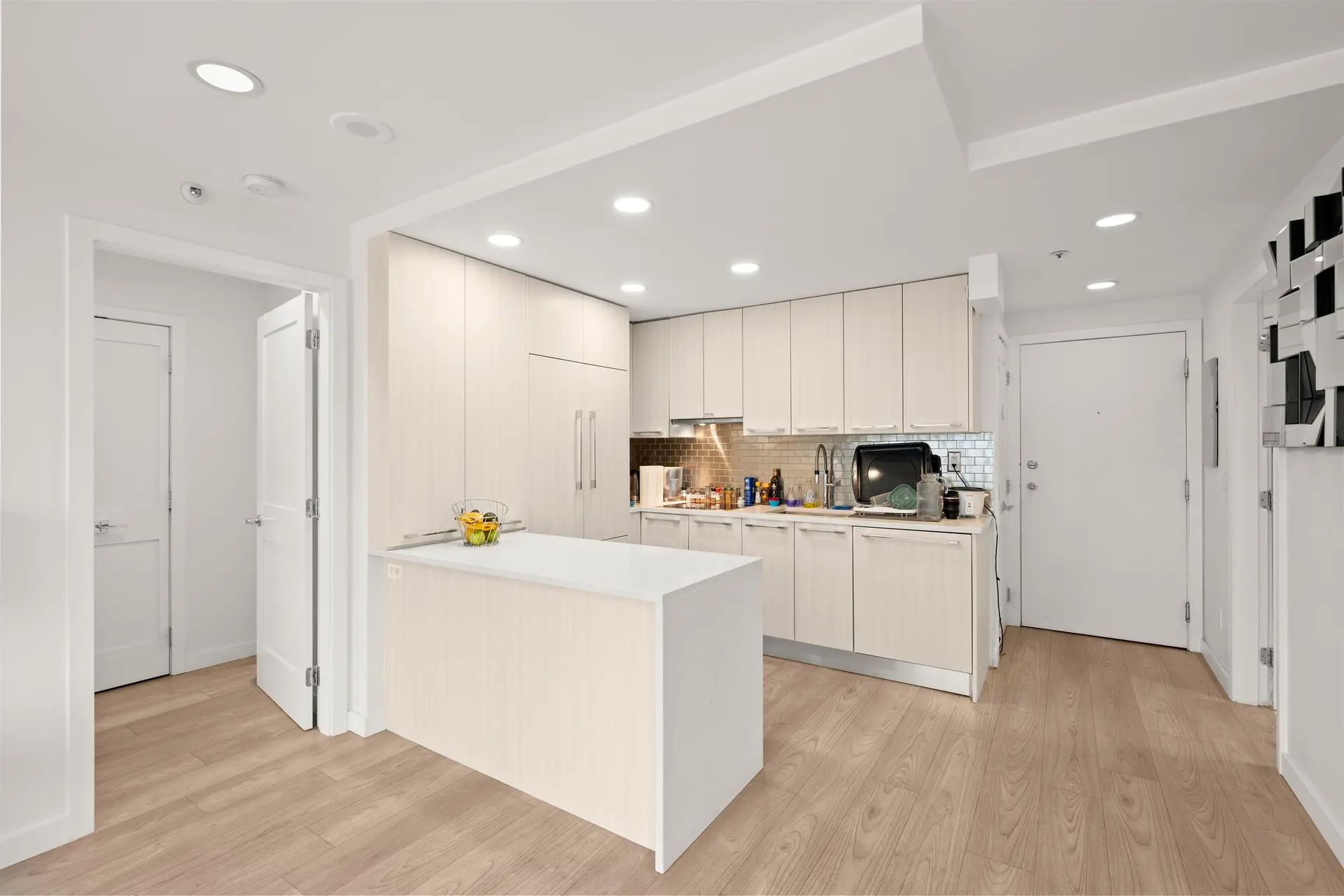 #1205 930 Cambie Street - Image 6