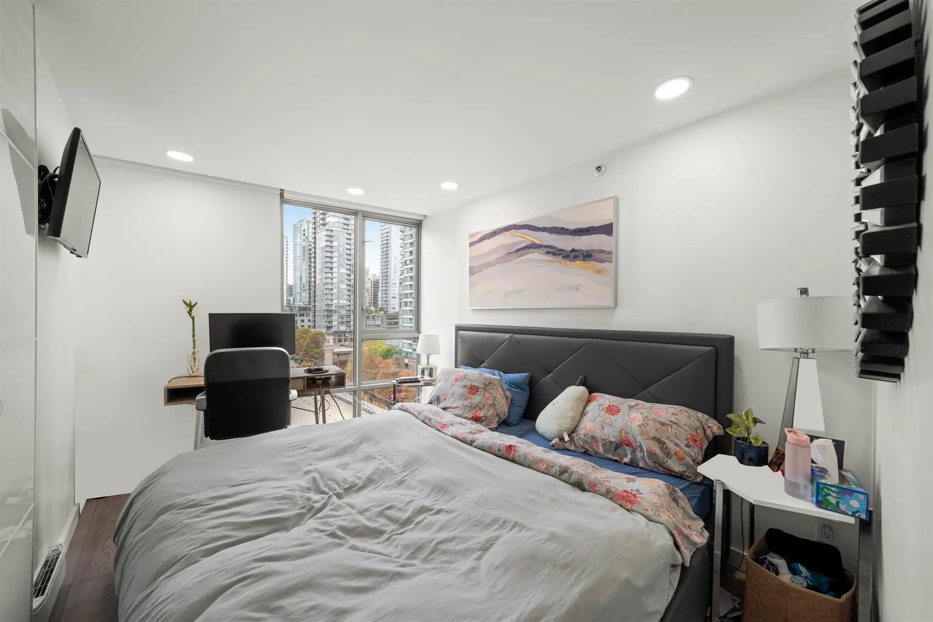 #1205 930 Cambie Street - Image 12