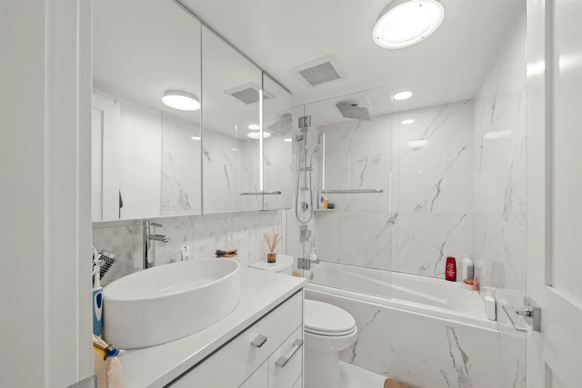 #1205 930 Cambie Street - Image 14