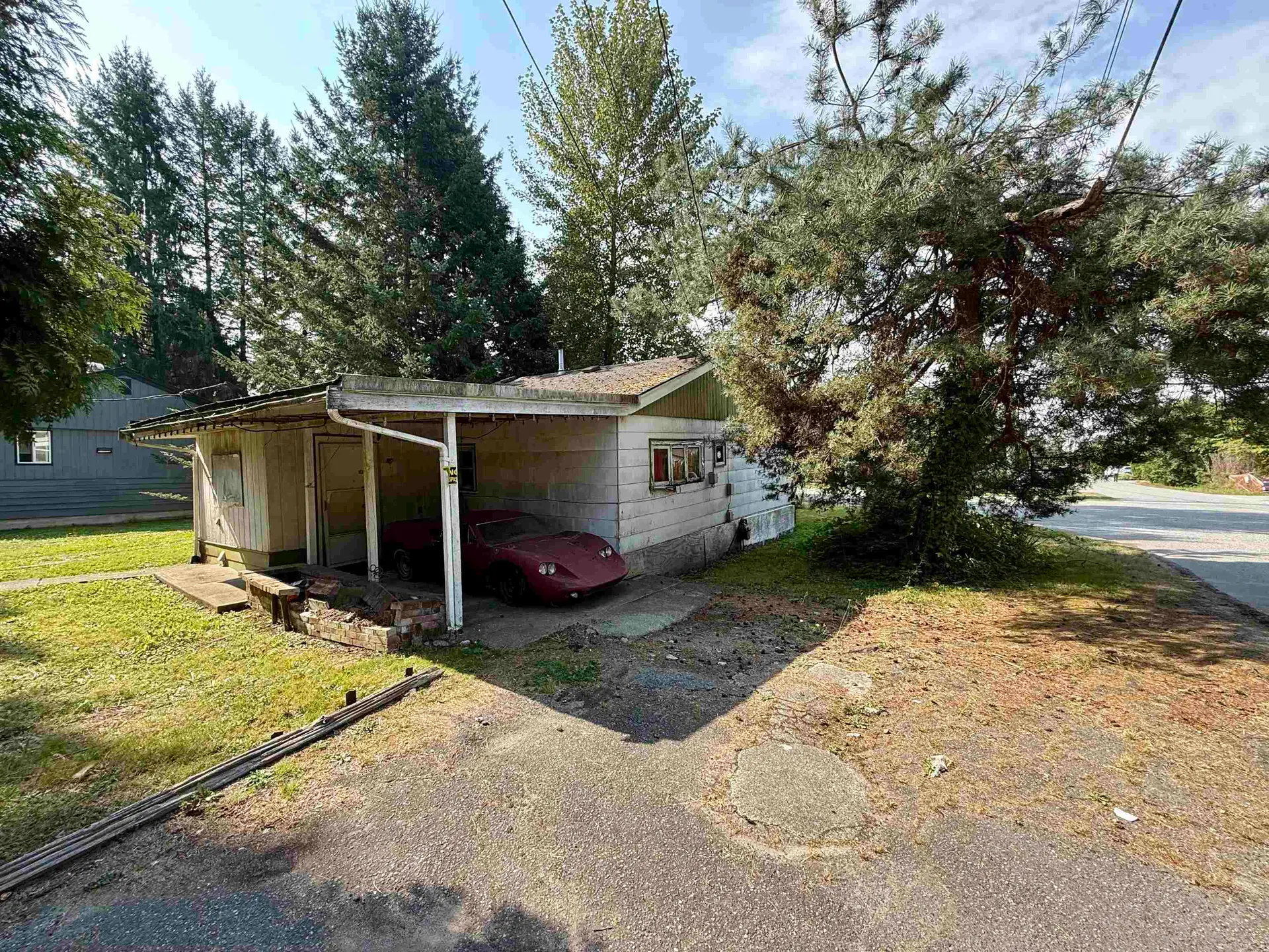 11098 Princess Street - Image 2