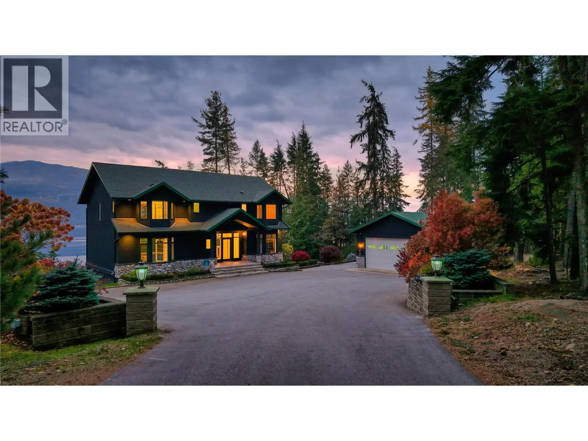 Property at 2600 Highway 23 N, Nakusp, BC