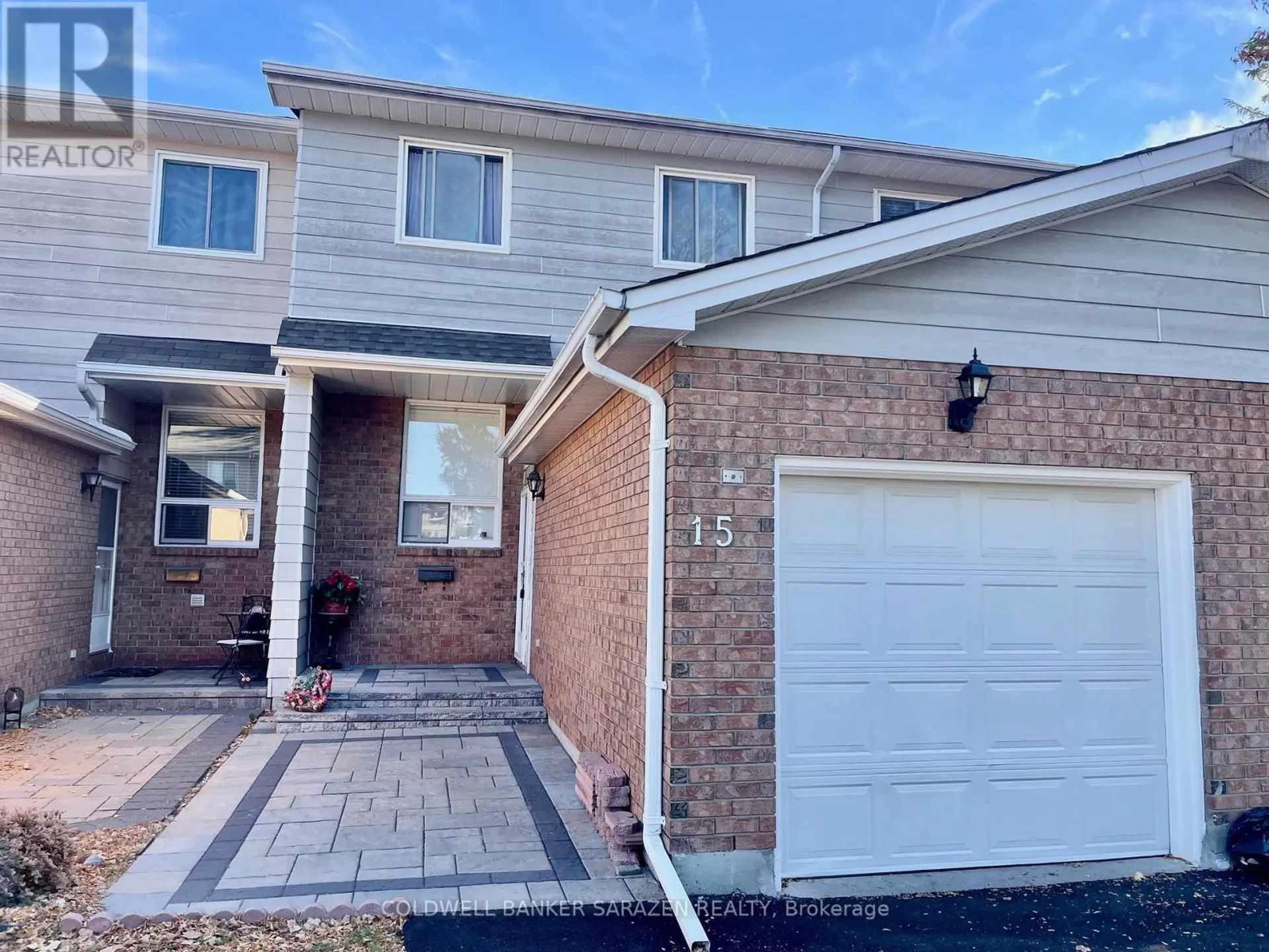 15 STURBRIDGE PRIVATE - Image 1