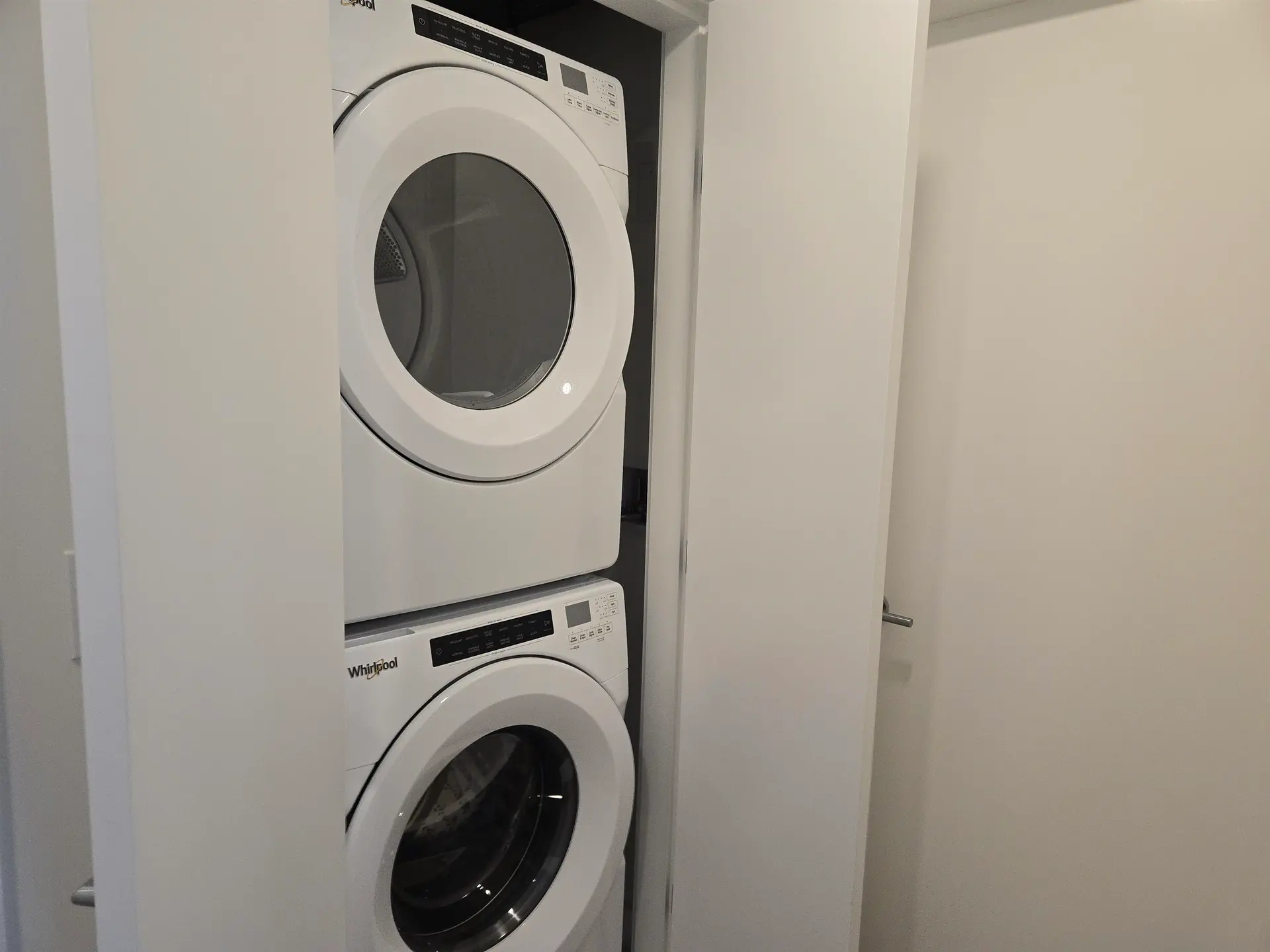 #407 7769 Park Crescent - Image 10