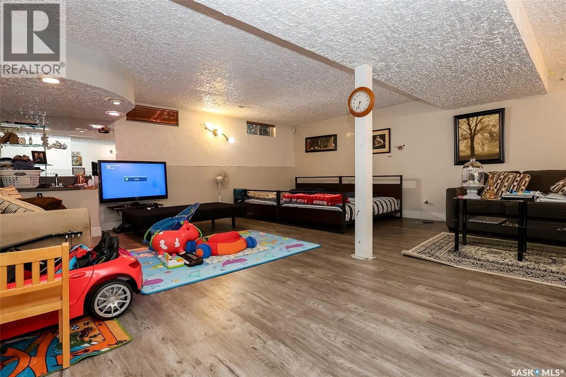 1614 MCKERCHER DRIVE - Image 16