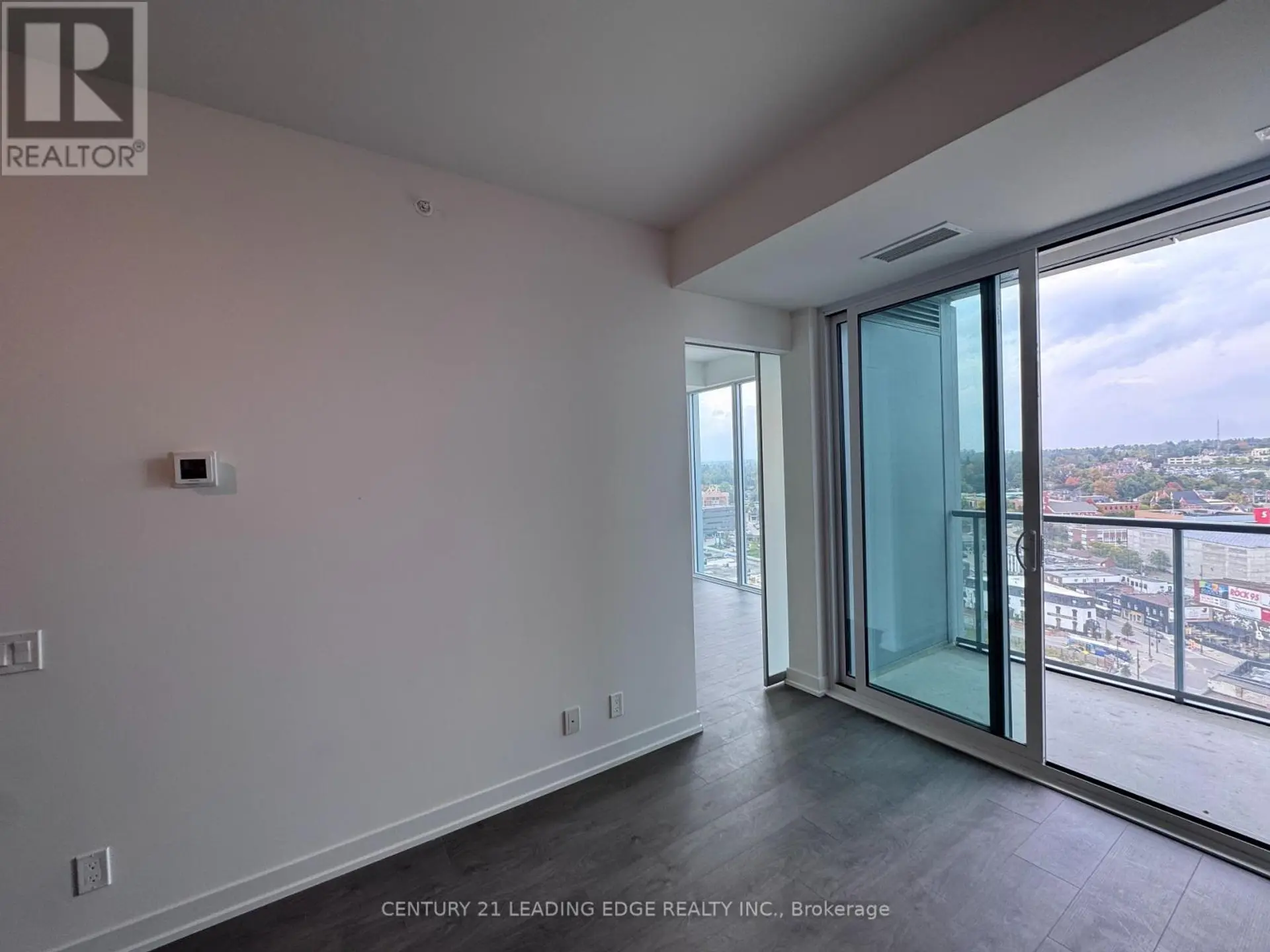 #1606 39 MARY STREET - Image 11