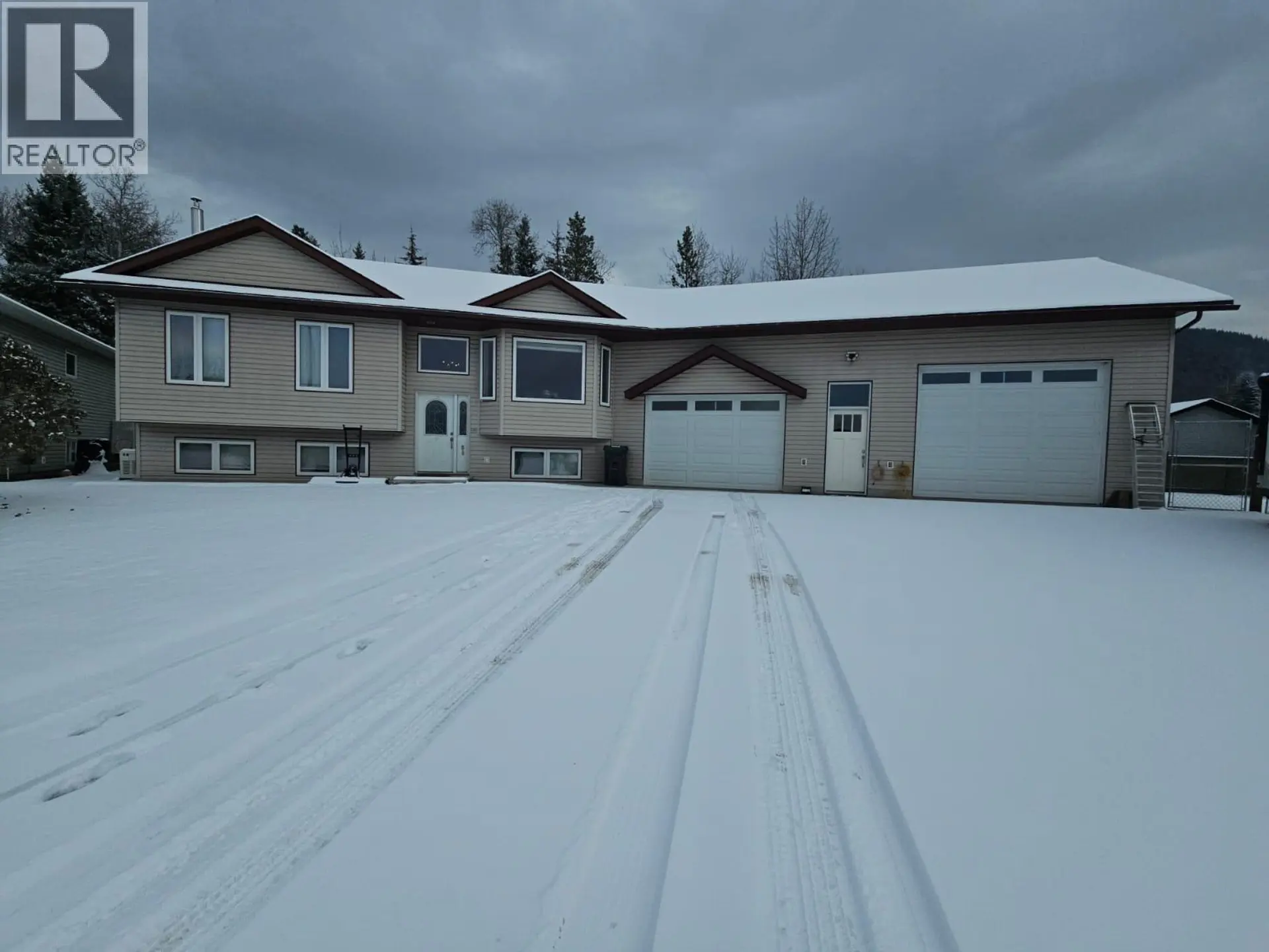 Property at 84 Wolverine Avenue, Tumbler Ridge, BC