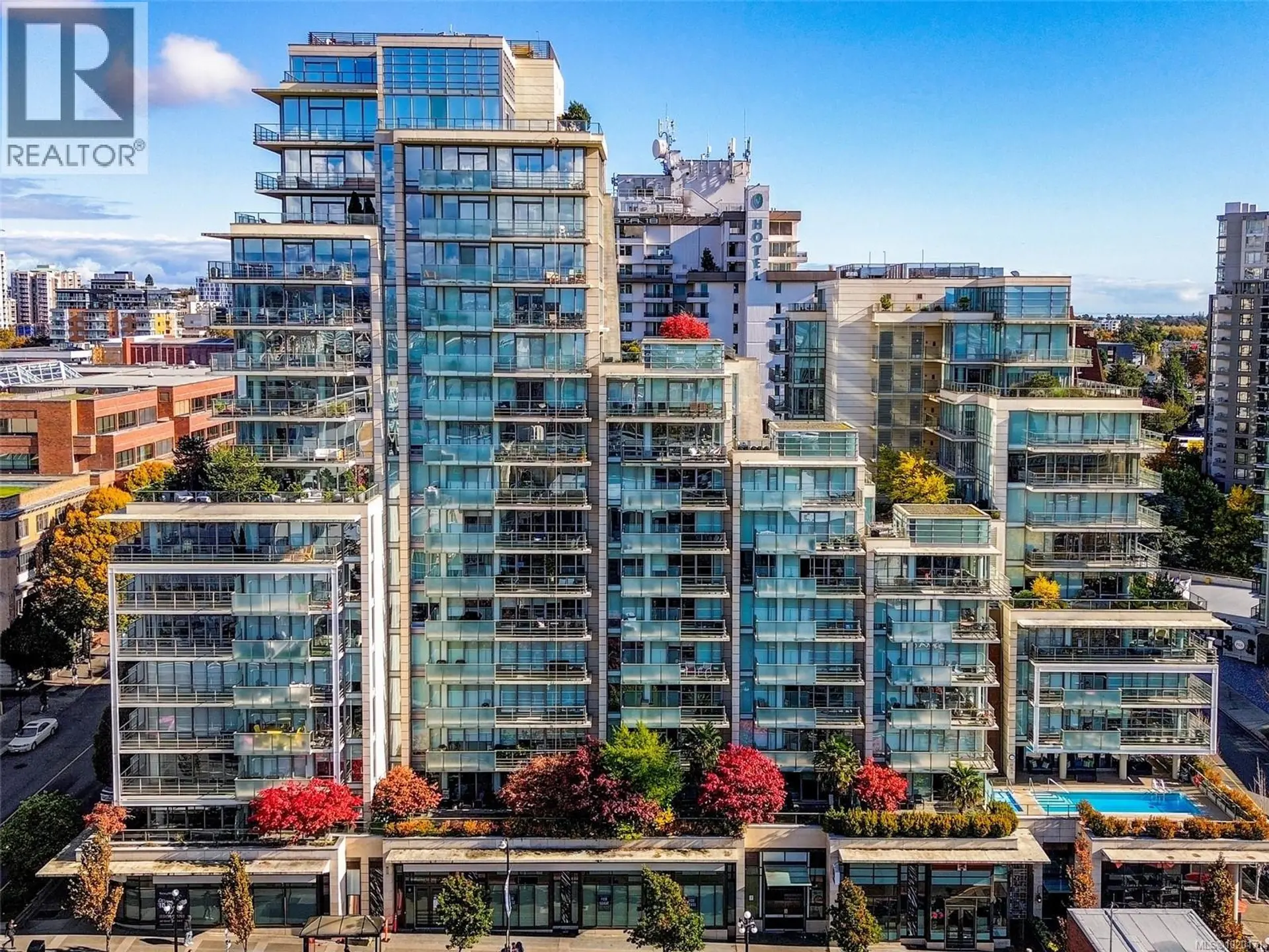 Property at #403 708 Burdett Ave, Victoria, BC