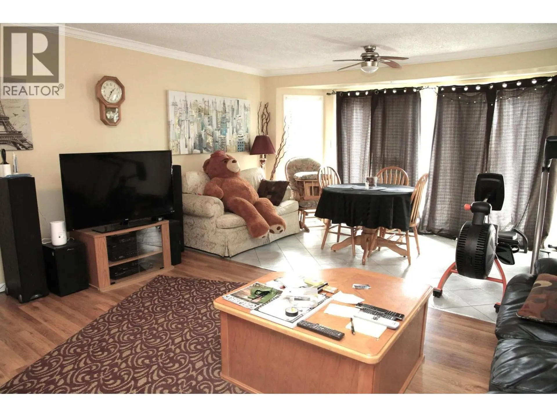 900 Cornwall Crescent - Image 11