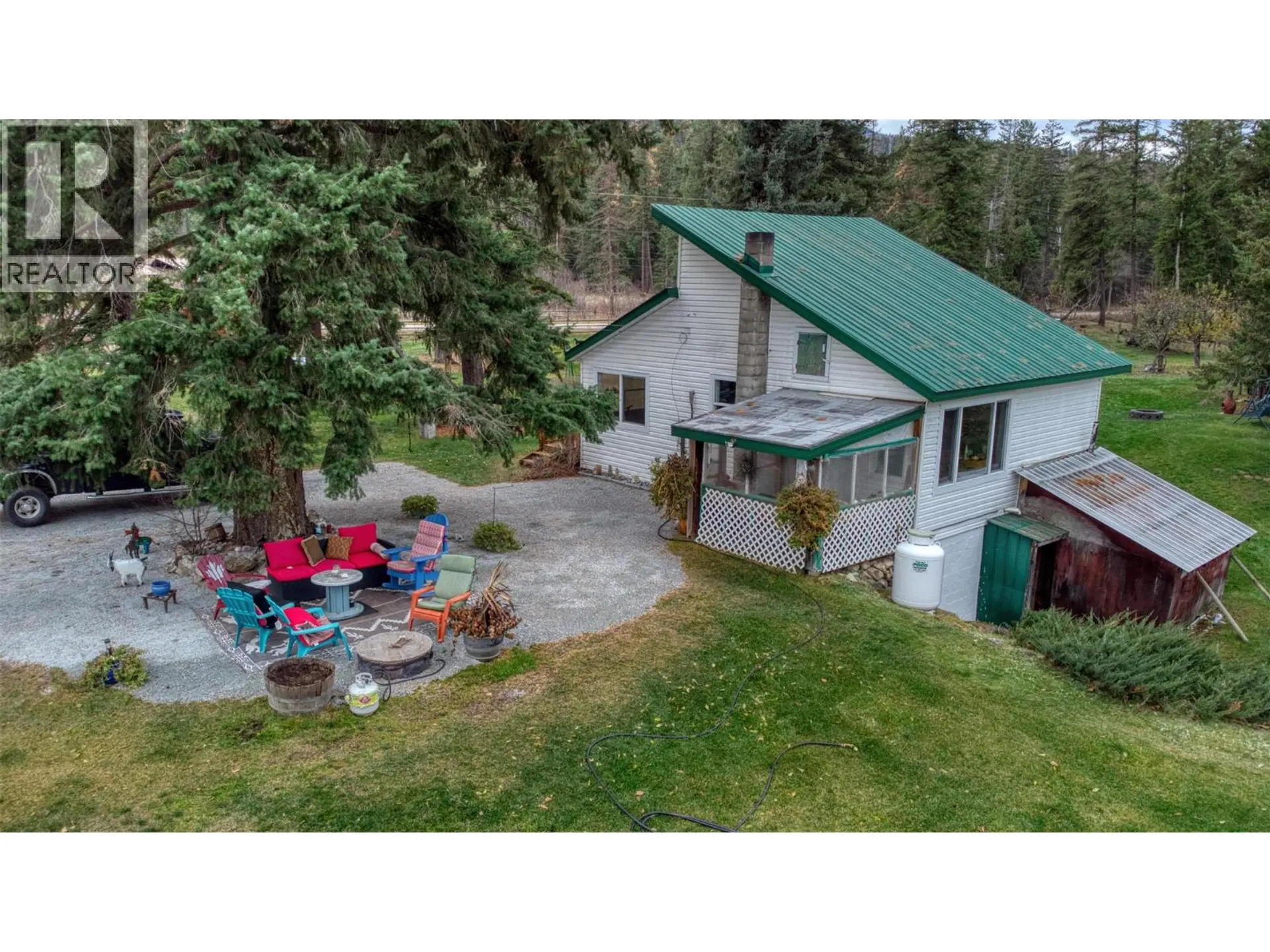 Property at 1385 6 Highway, Cherryville, BC
