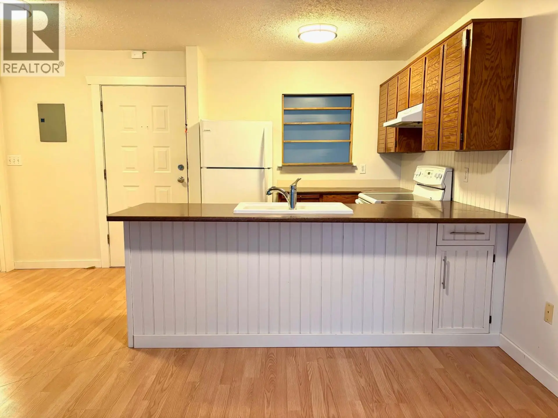 #11 4832 LAZELLE AVENUE - Image 4