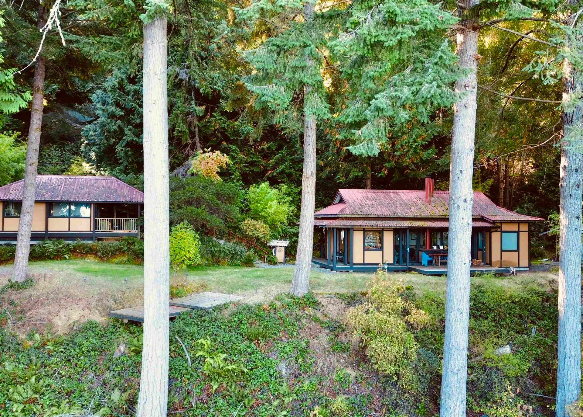 398 East Point Road - Image 12