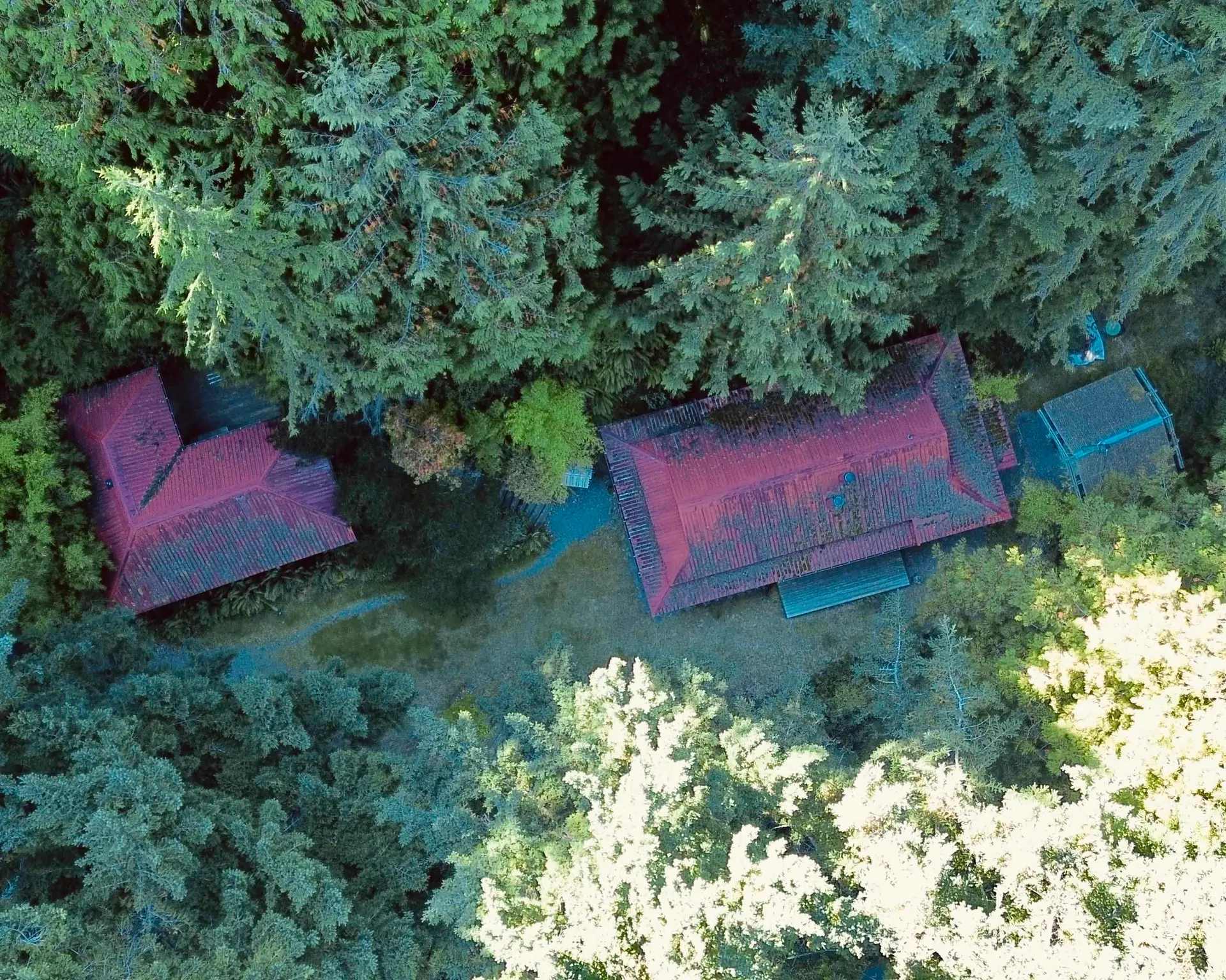 398 East Point Road - Image 16