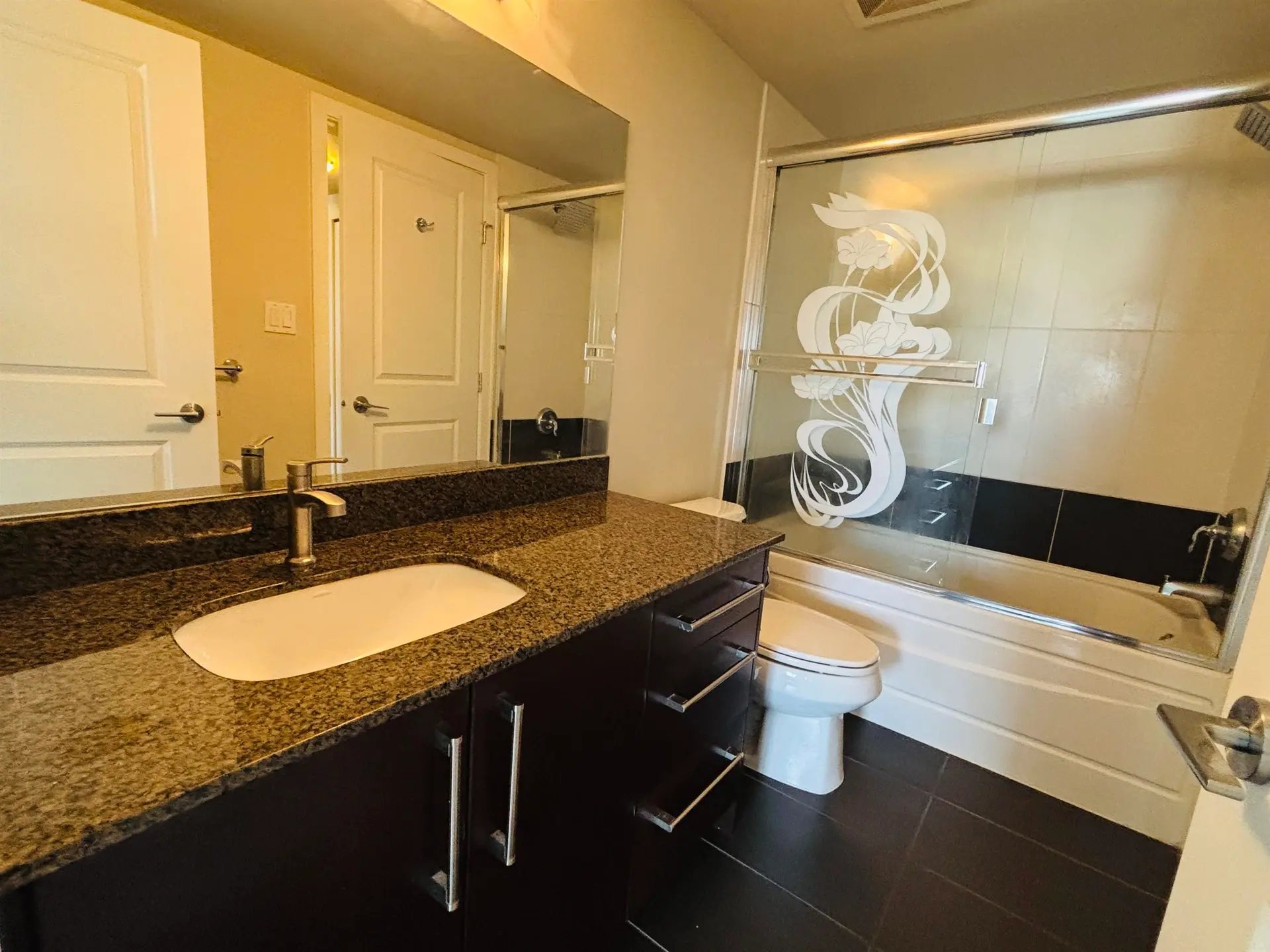 #309 15775 Croydon Drive - Image 11