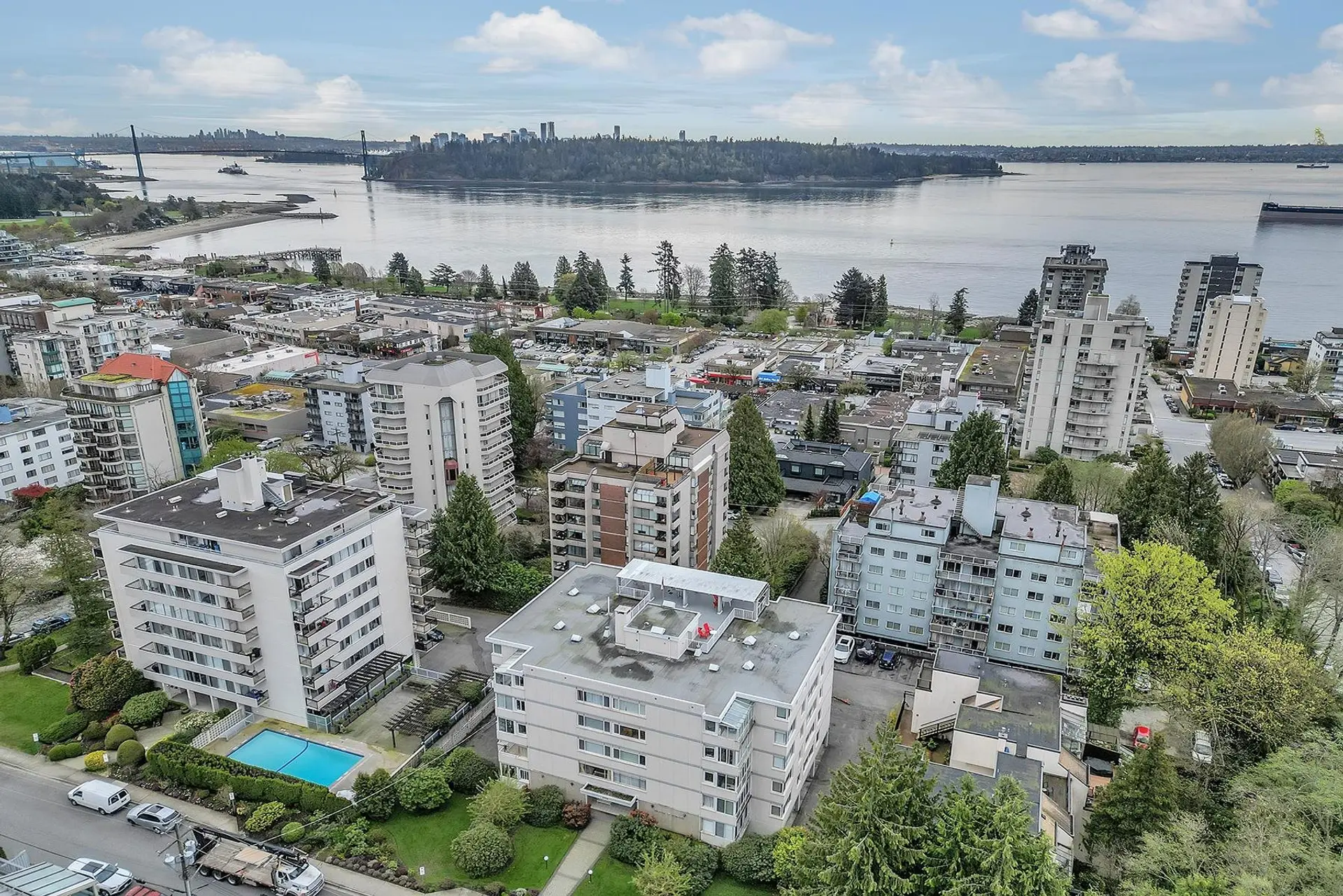 Property at #101 1750 Esquimalt Avenue, West Vancouver, BC