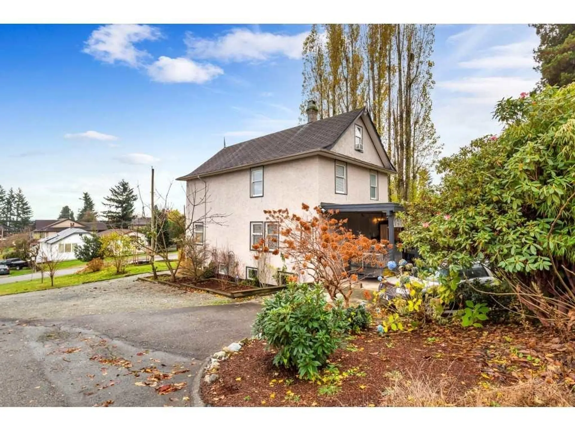 32945 3 Avenue - Image 2