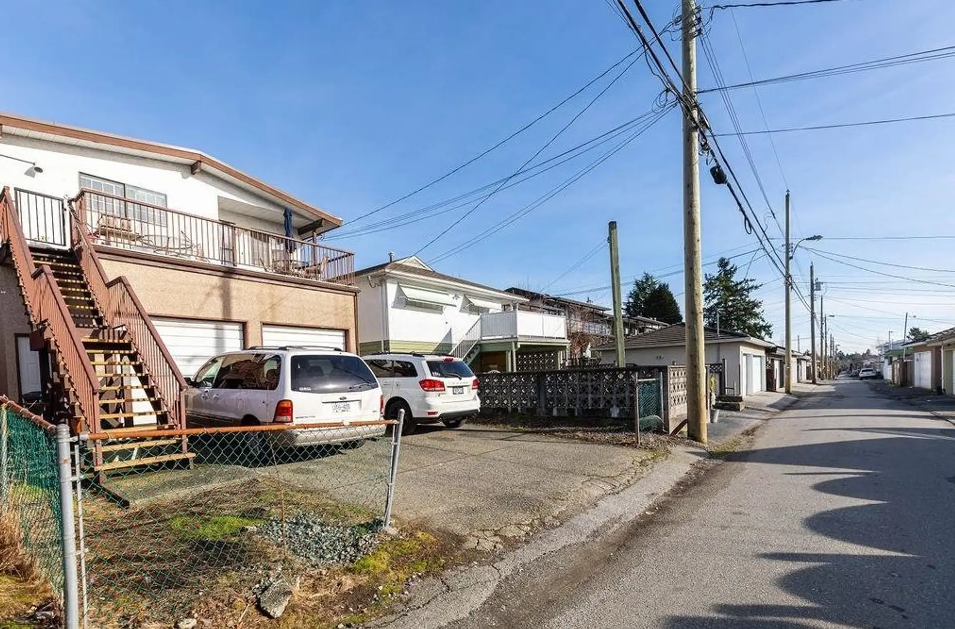 886 E 56th Avenue - Image 6