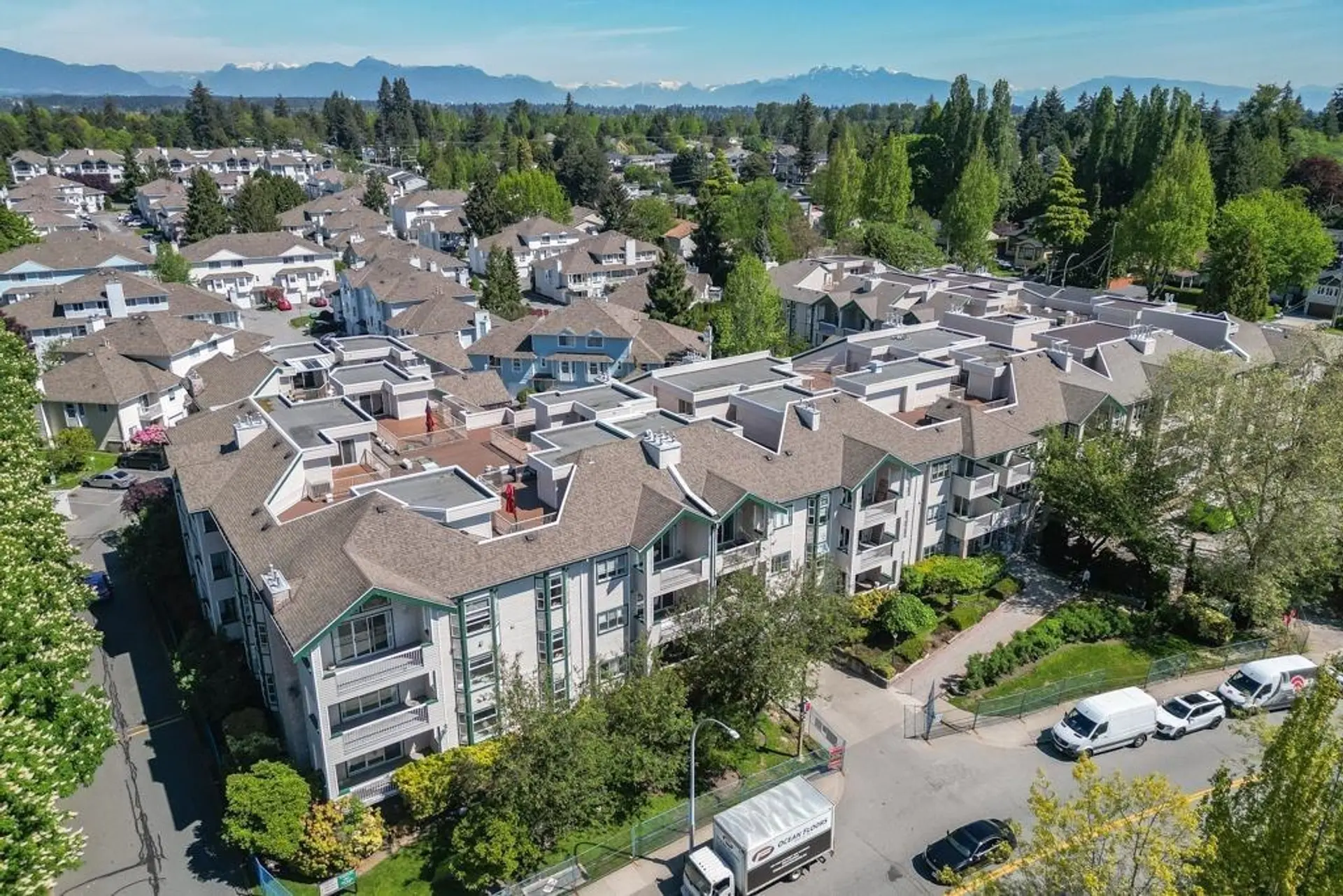 Property at #320 13911 70 Avenue, Surrey, BC