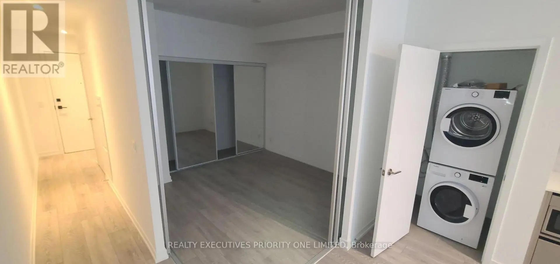 #319 55 MERCER STREET - Image 7