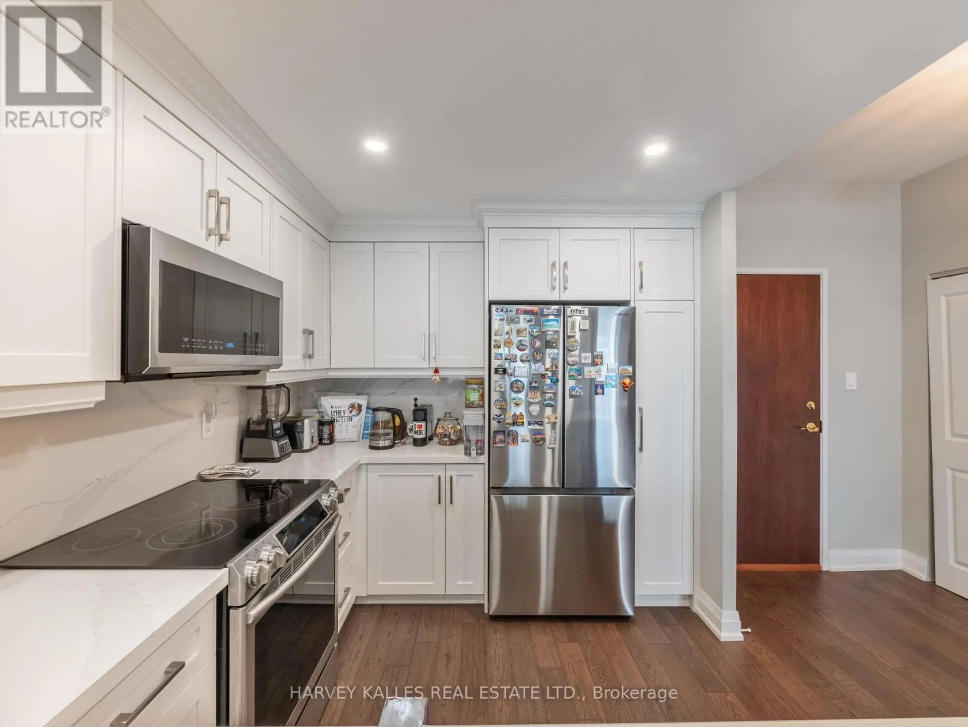 #305 2511 BLOOR STREET W - Image 7