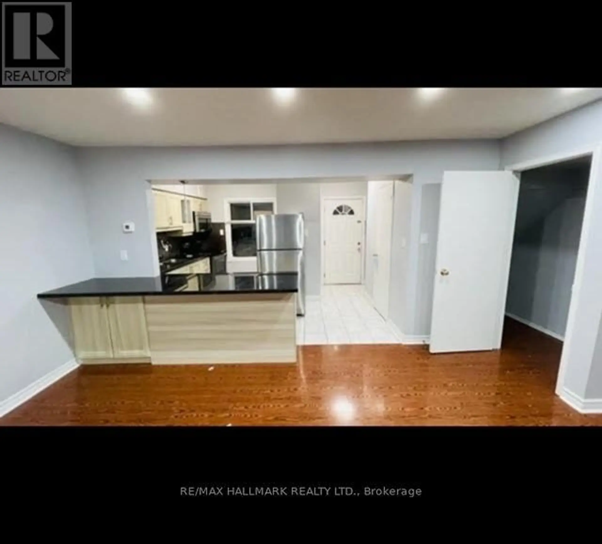 #16 28 REXDALE BOULEVARD - Image 5
