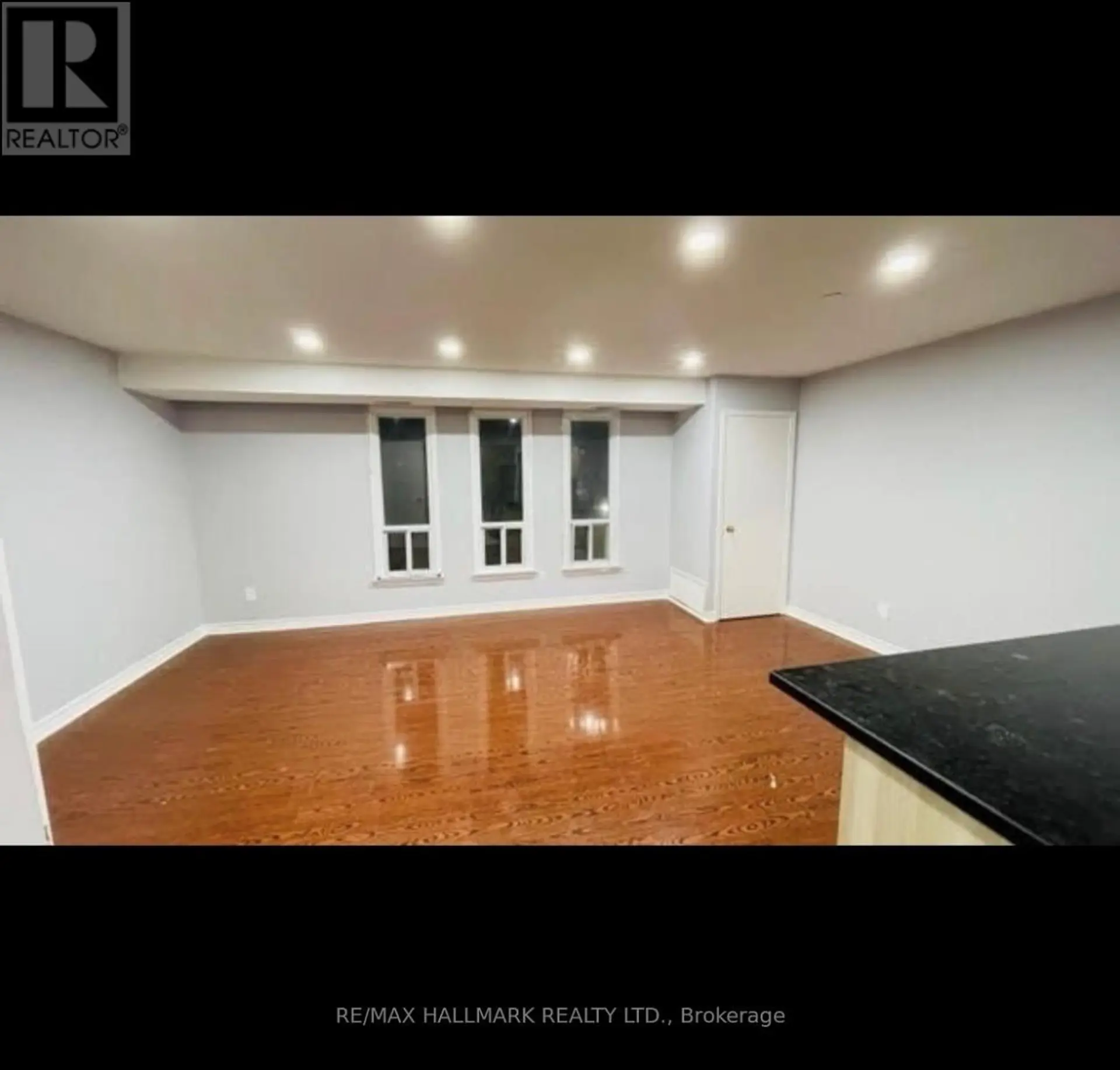 #16 28 REXDALE BOULEVARD - Image 7