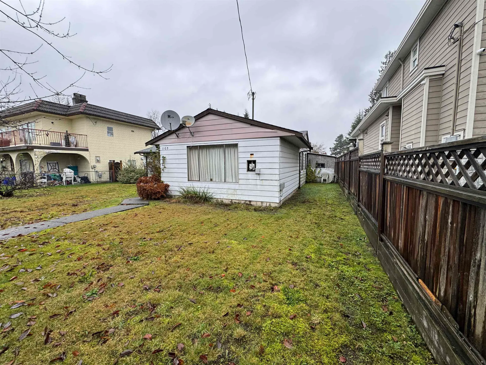 1103 Como Lake Avenue - Image 5
