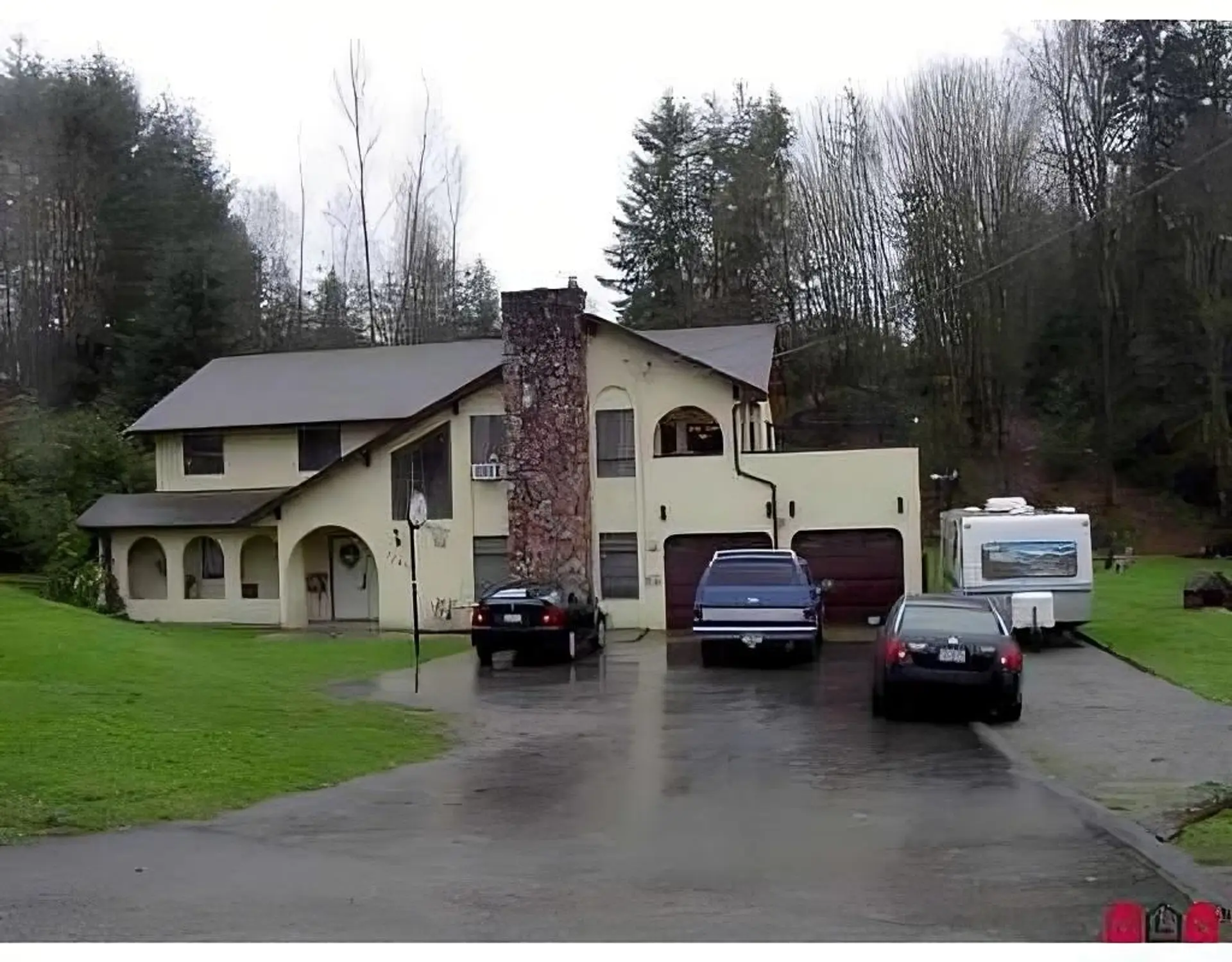 Property at 32460 Cherry Avenue, Mission, BC