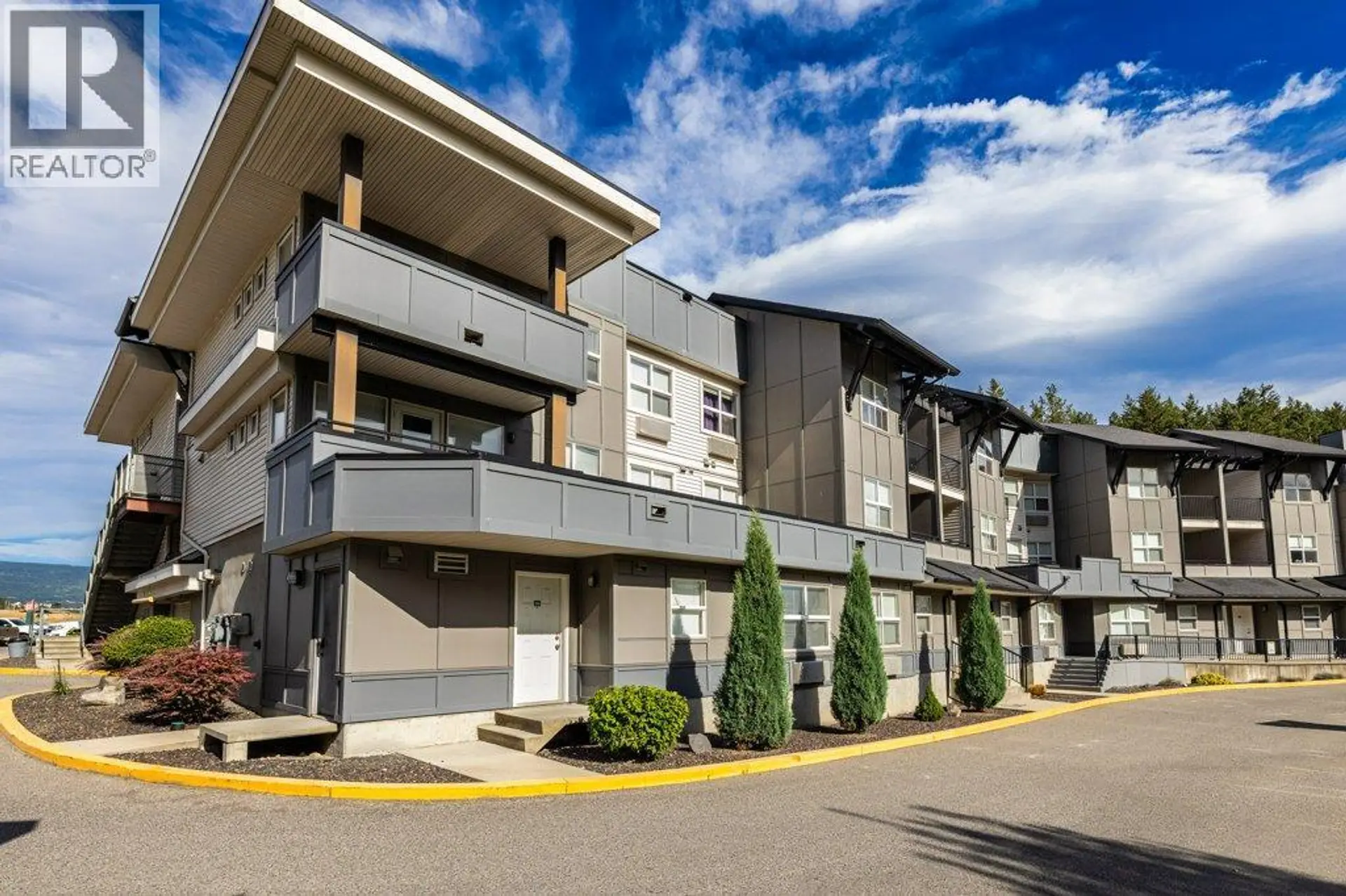 Property at #211 1479 Glenmore Road N, Kelowna, BC