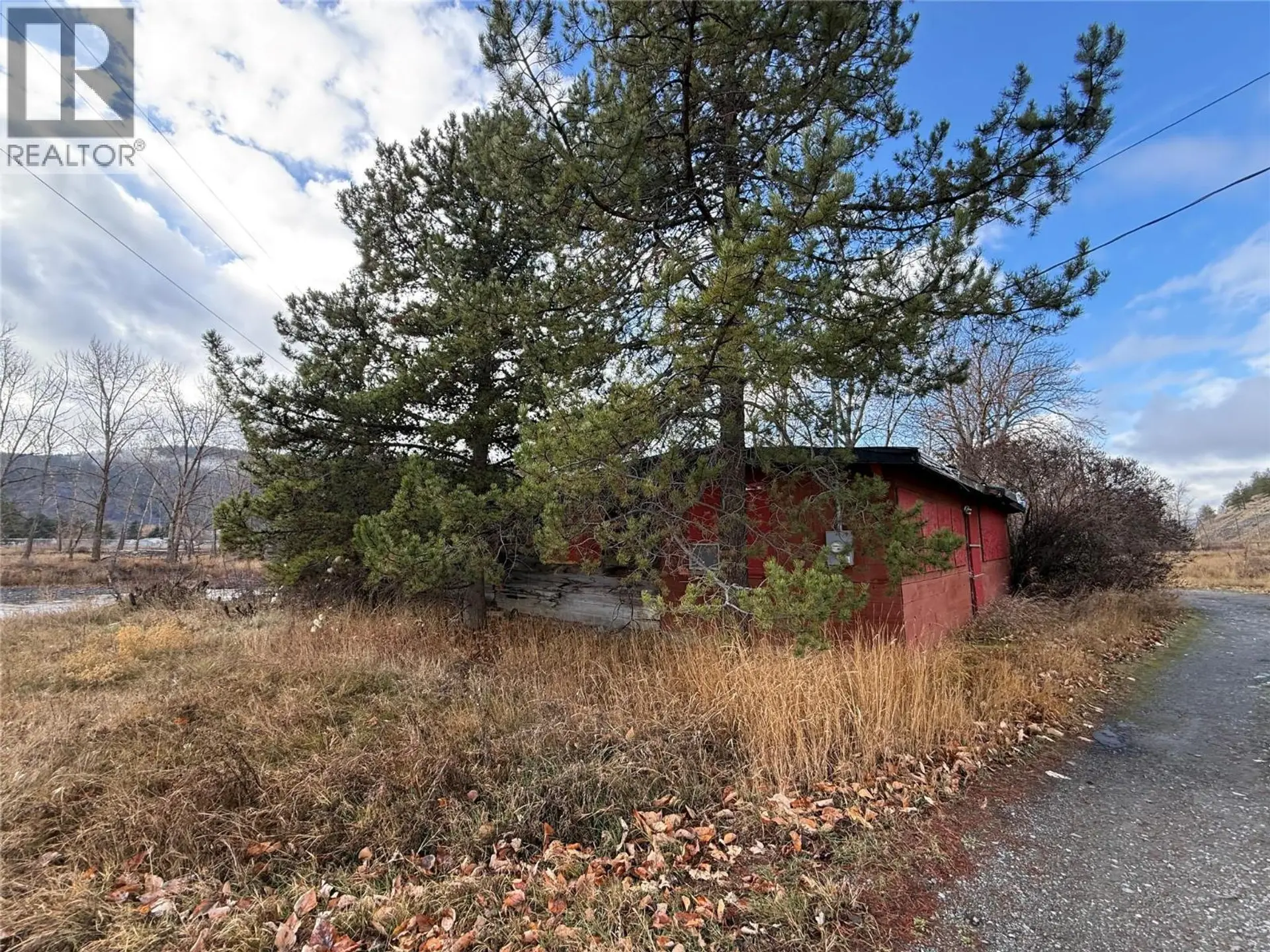 1100 Nicola Avenue - Image 2