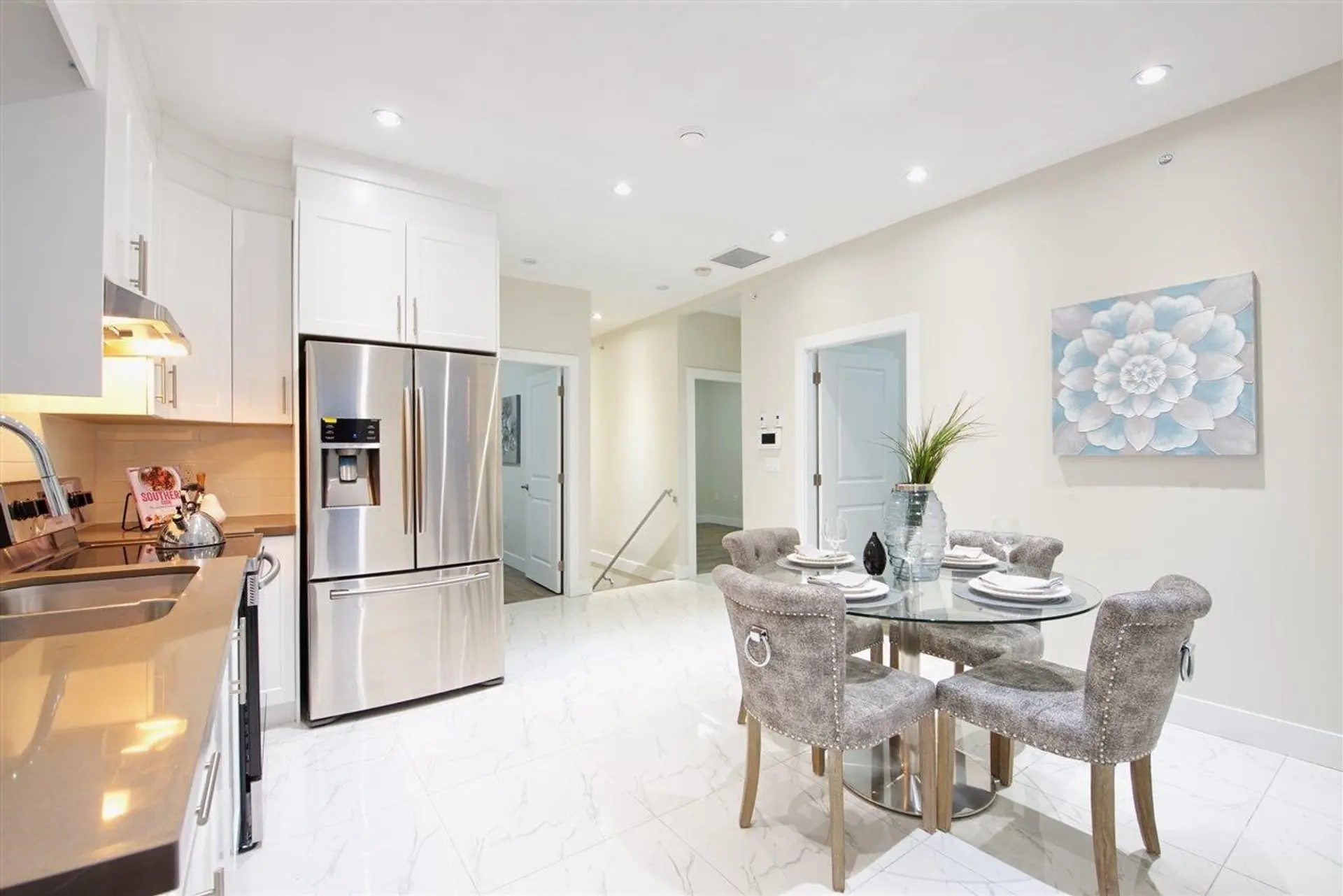 Property at 215 E 64th Avenue, Vancouver, BC
