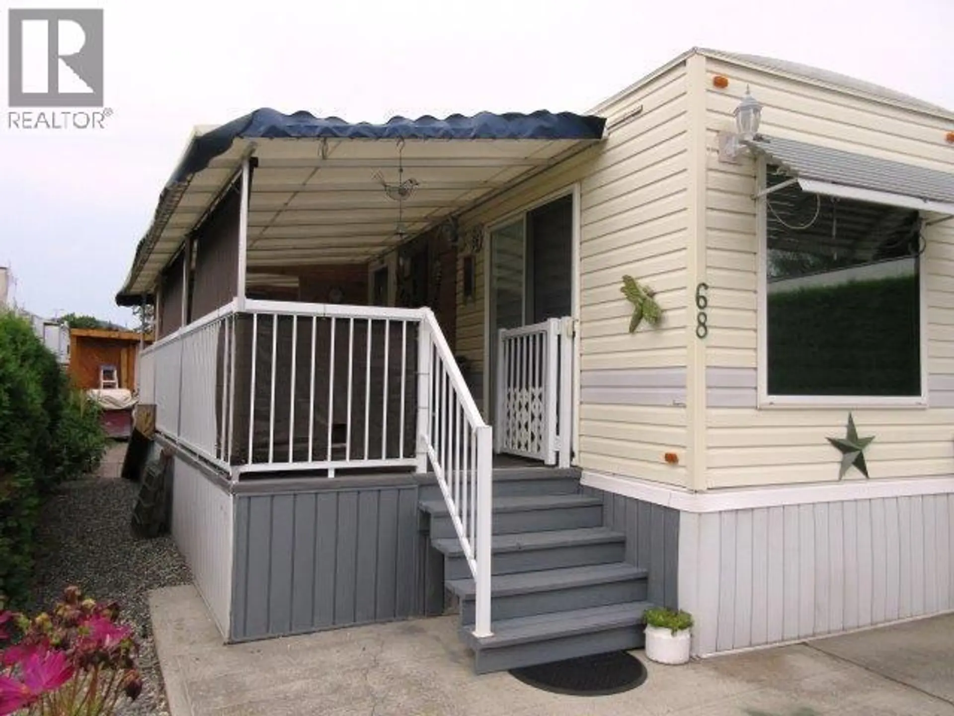 #68 415 Commonwealth Road - Image 4