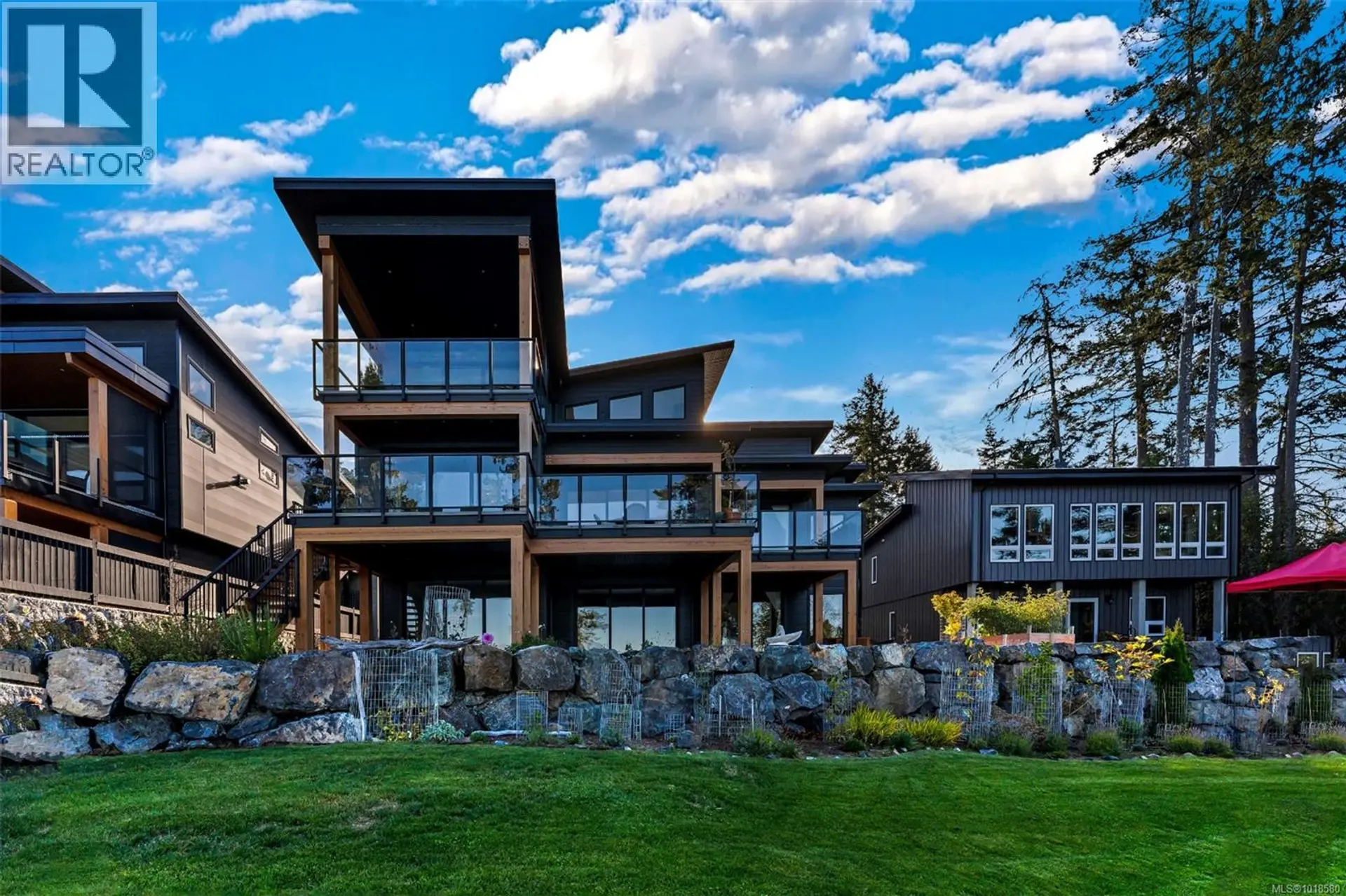 Property at 7210 Sea Cliff Rd, Sooke, BC
