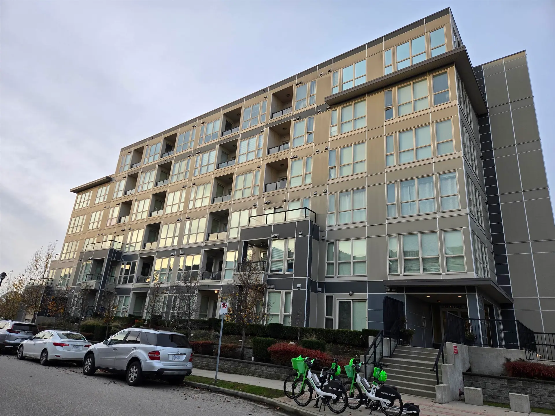 #385 4133 Stolberg Street - Image 11
