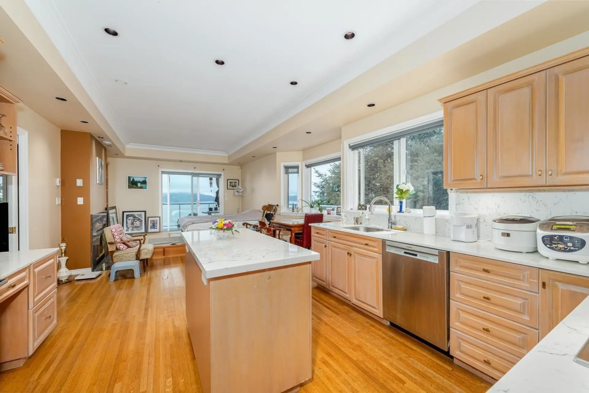 350 Kelvin Grove Way - Image 5