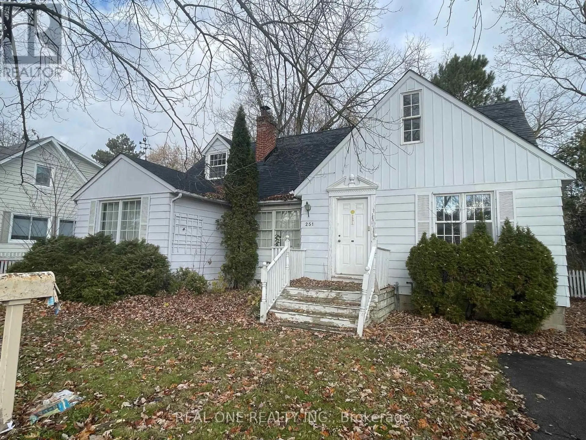 251 RICHMOND STREET - Image 2