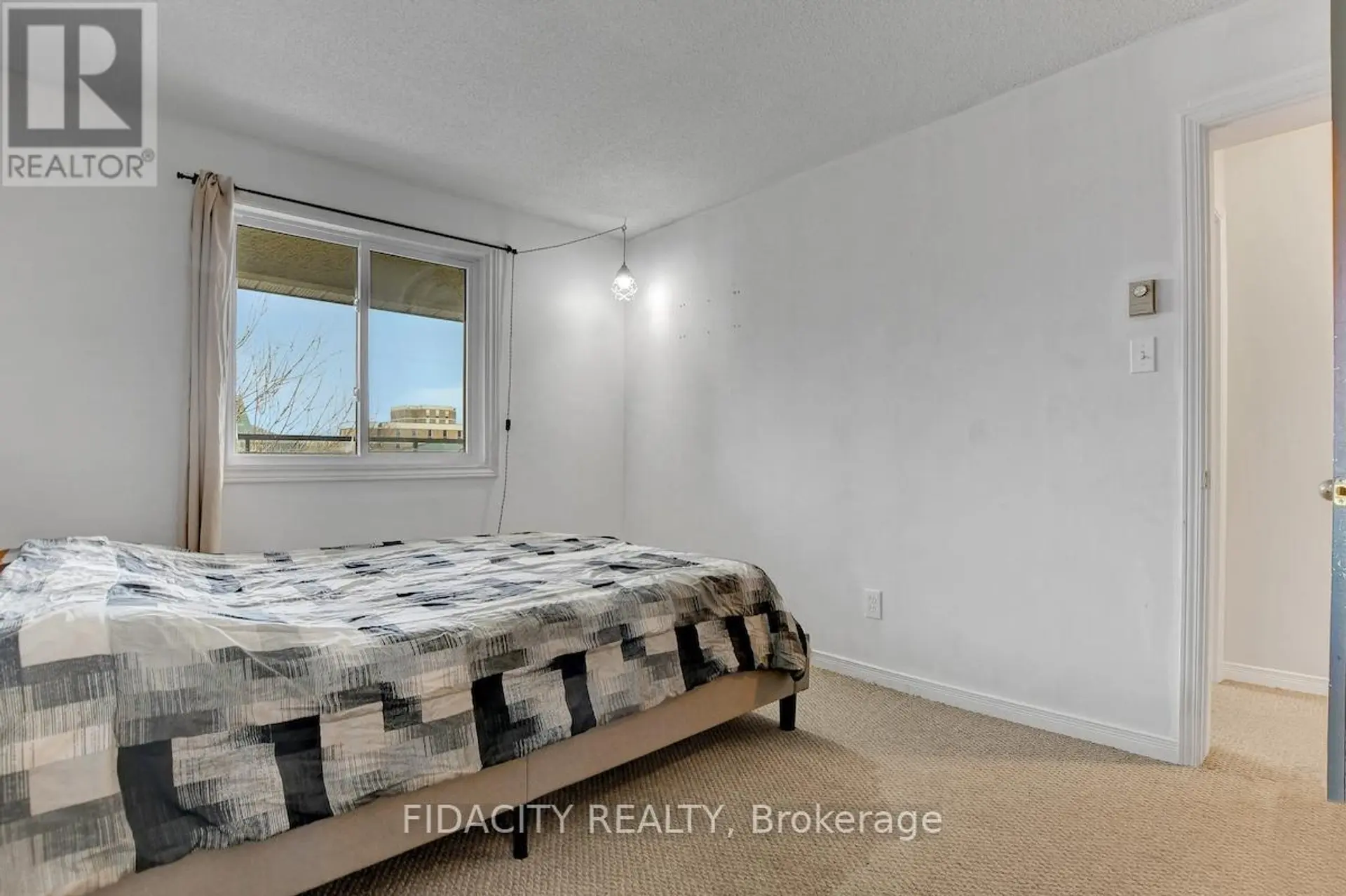 #309 1490 HERON ROAD - Image 12