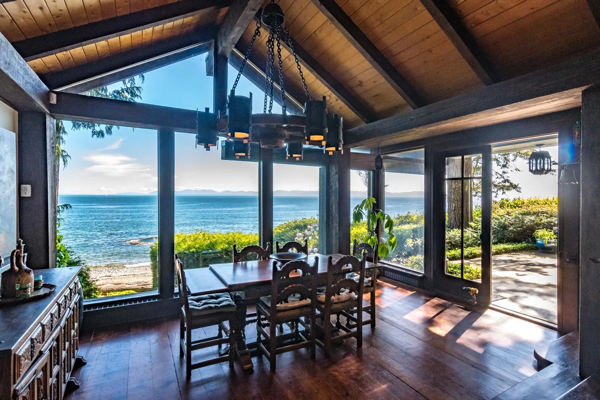 Property at 3581 Beach Avenue, Roberts Creek, BC