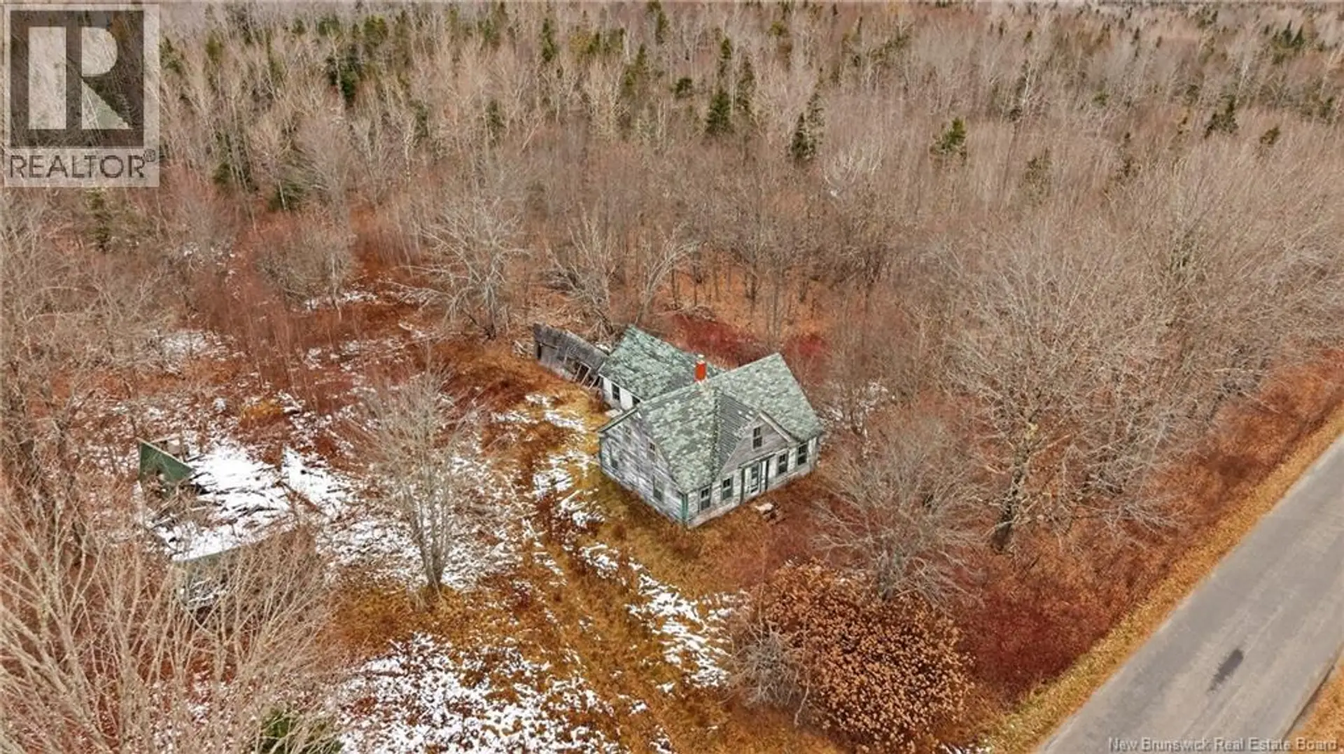 155 Lynnfield Road - Image 12