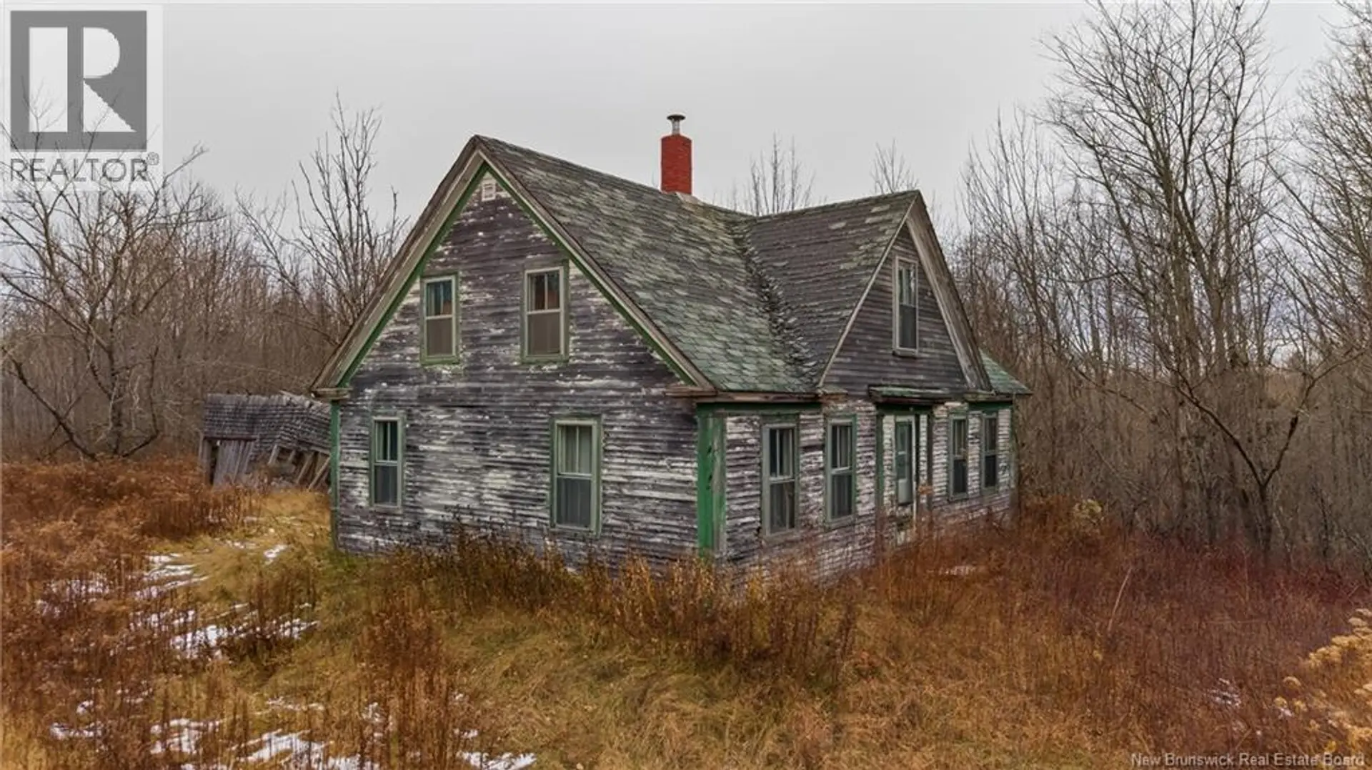 155 Lynnfield Road - Image 8