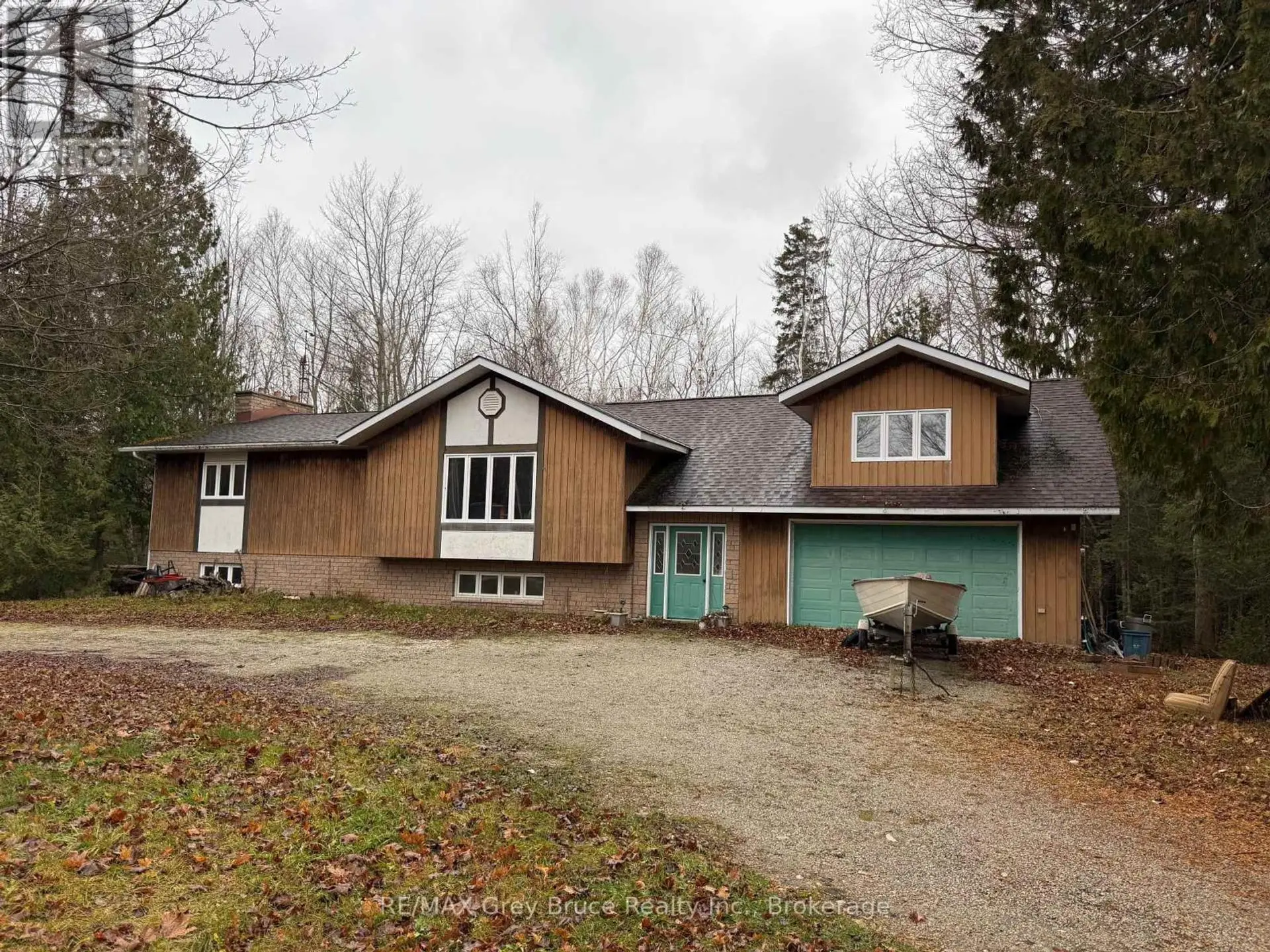 210 CAPE HURD ROAD - Image 1