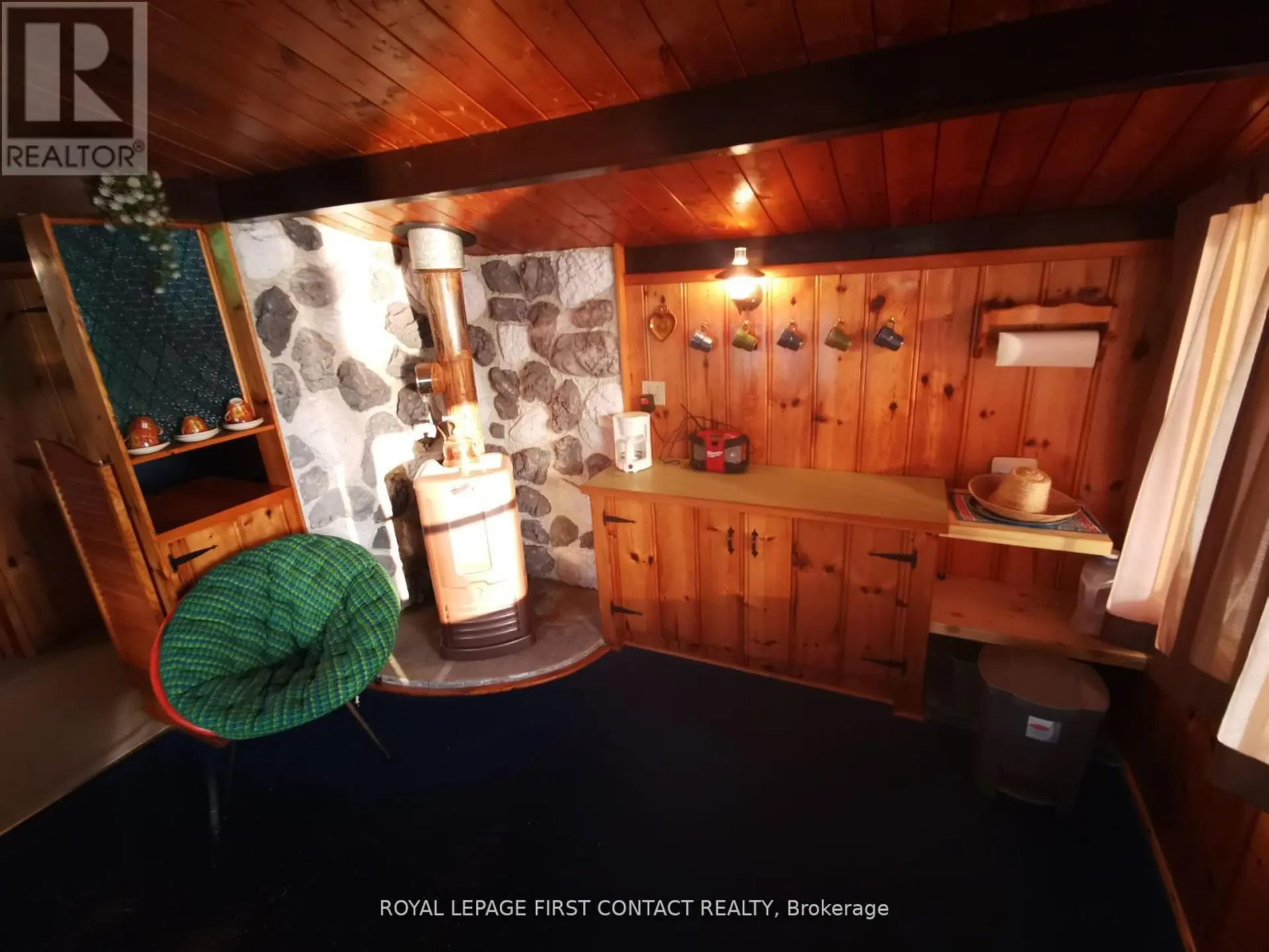 111 HEALEY LAKE WATER - Image 10