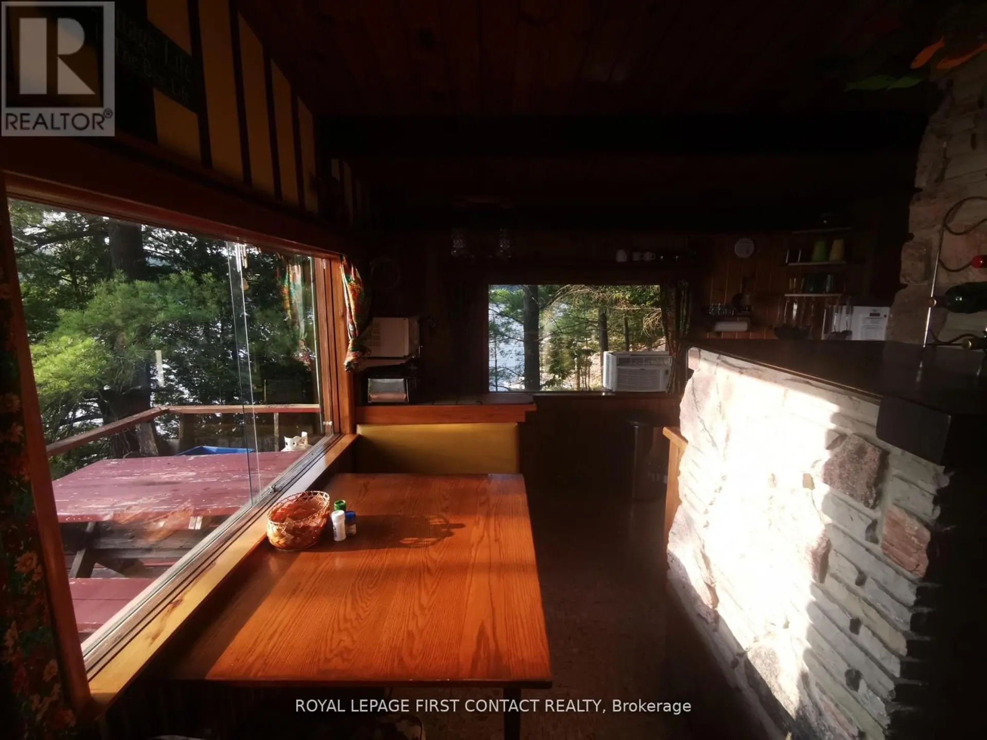 111 HEALEY LAKE WATER - Image 8