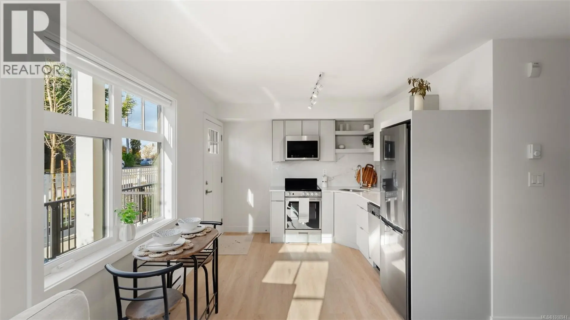 Property at #2202 4201 Tyndall Ave, Saanich, BC