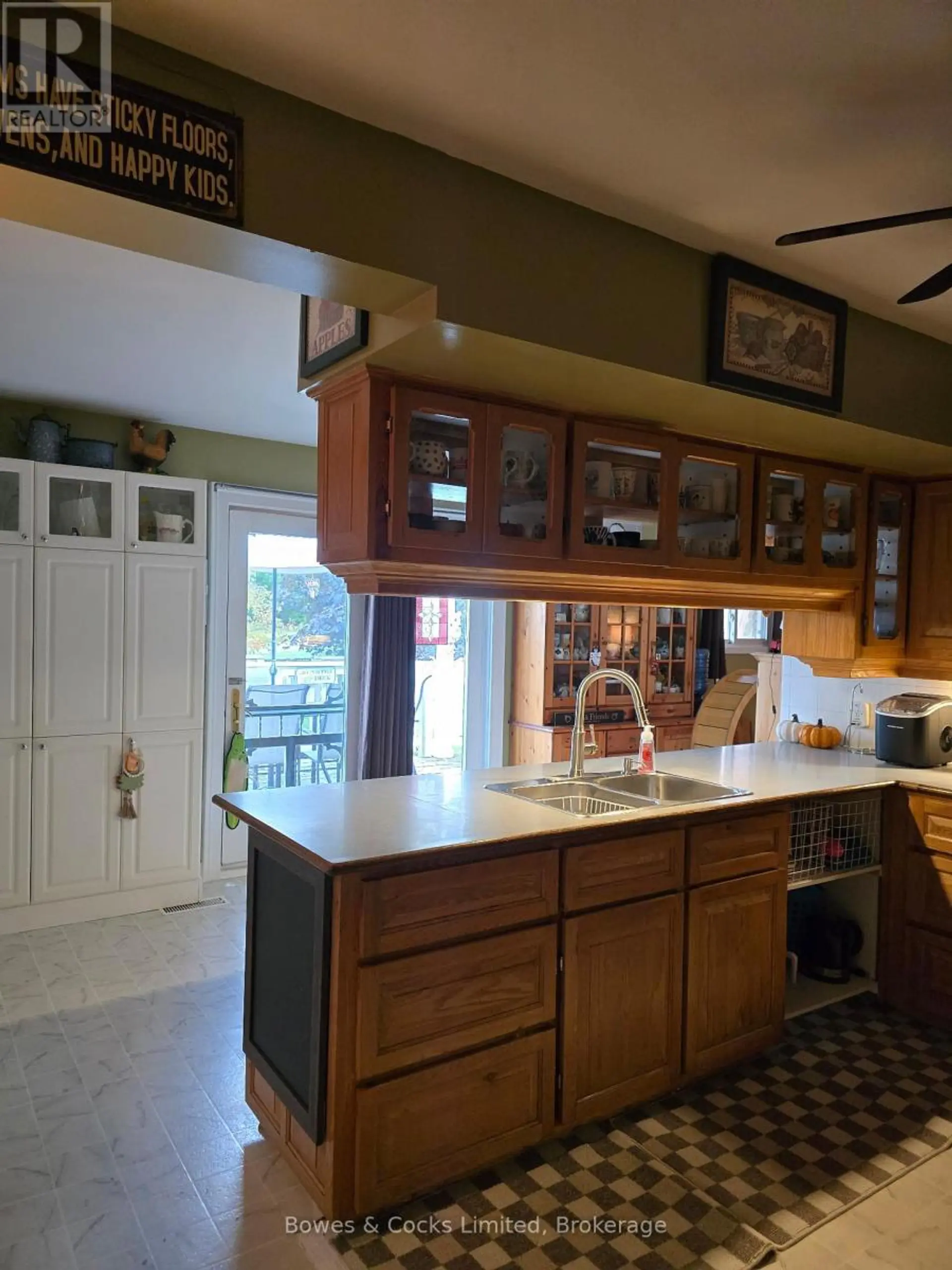 33 MAPLE GROVE ROAD - Image 10