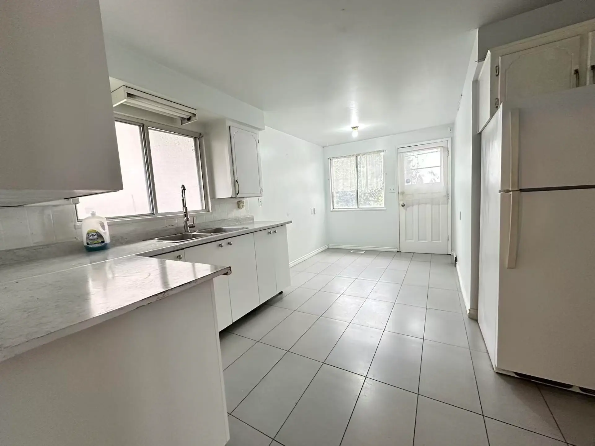 10280 Amethyst Avenue - Image 12