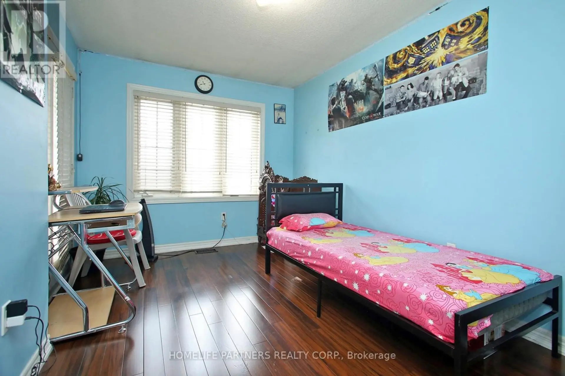 40 NATHANIEL CRESCENT - Image 7