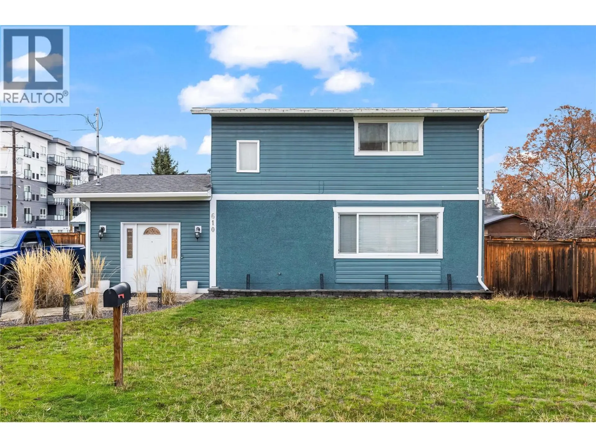 Property at 610 Balmoral Road, Kelowna, BC