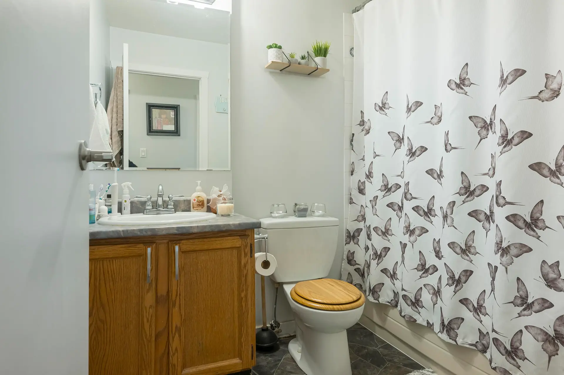 12145 207a Street - Image 7
