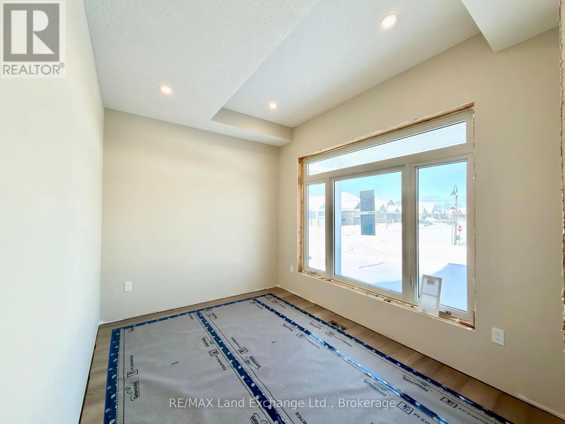 159 WESTLINKS DRIVE - Image 3
