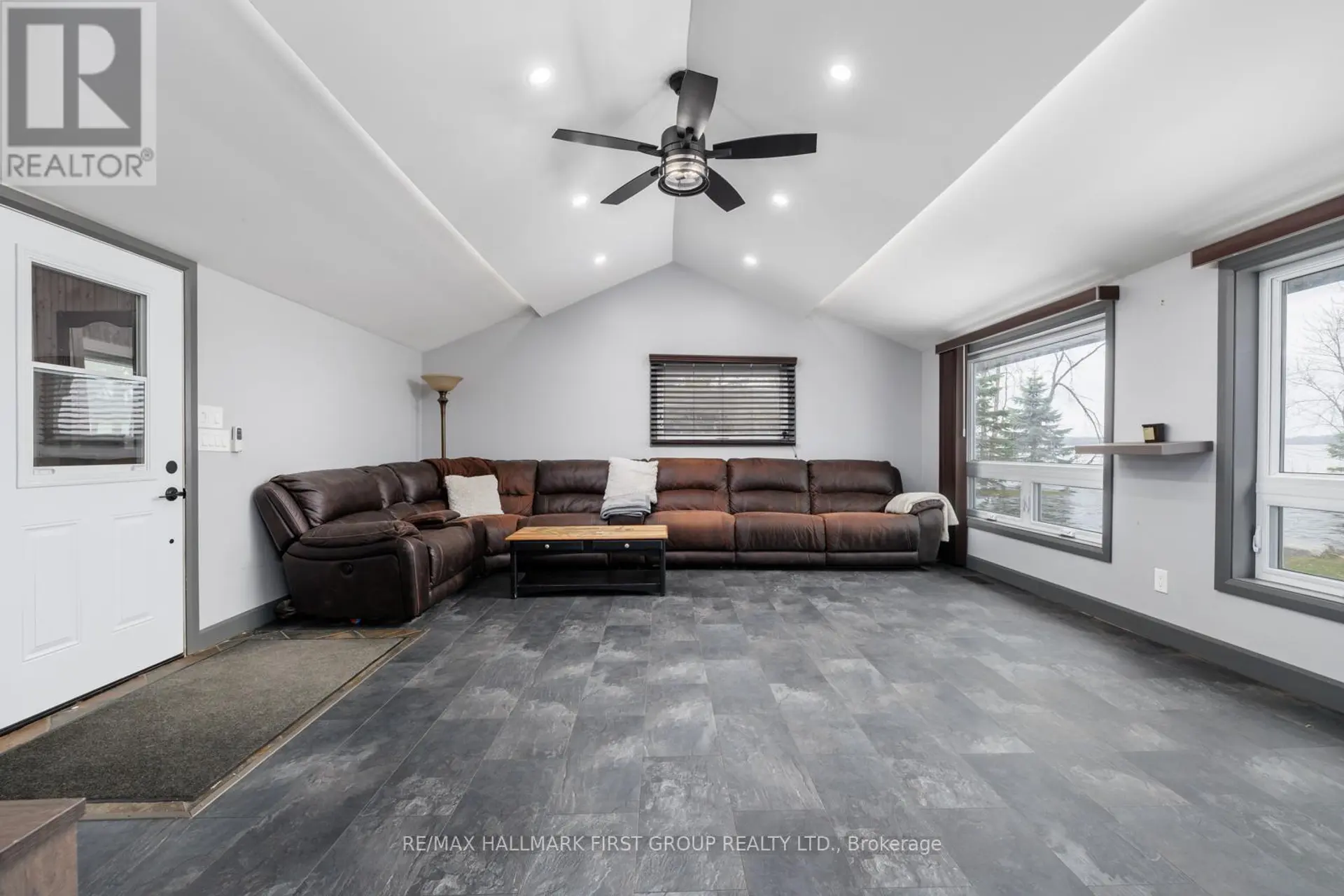 6386 BLUEBIRD STREET - Image 6